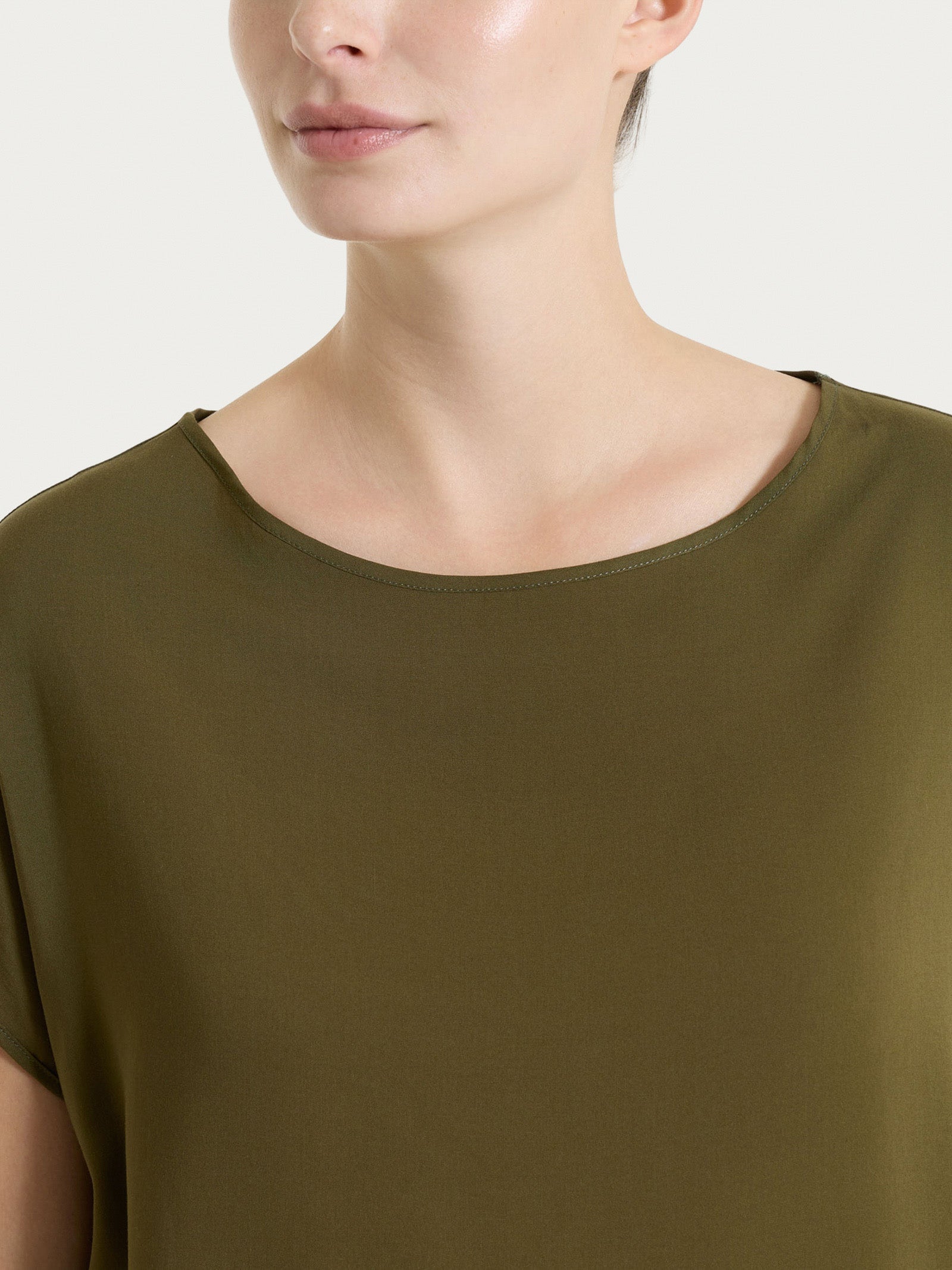 Ragno Voile Stretch Blusa manica kimono verde viscosa