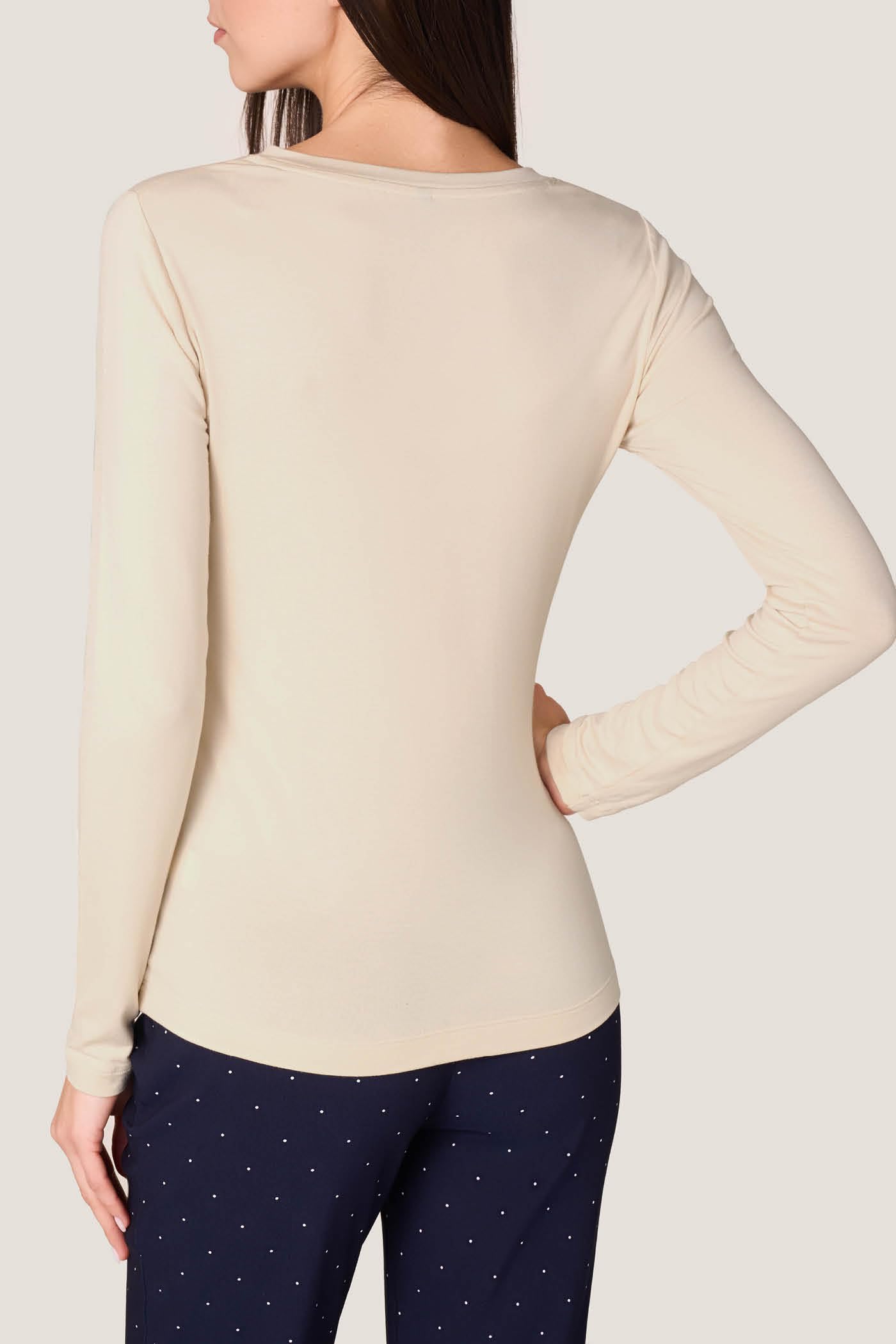 Goldenpoint maglia scollo a V manica lunga aderente