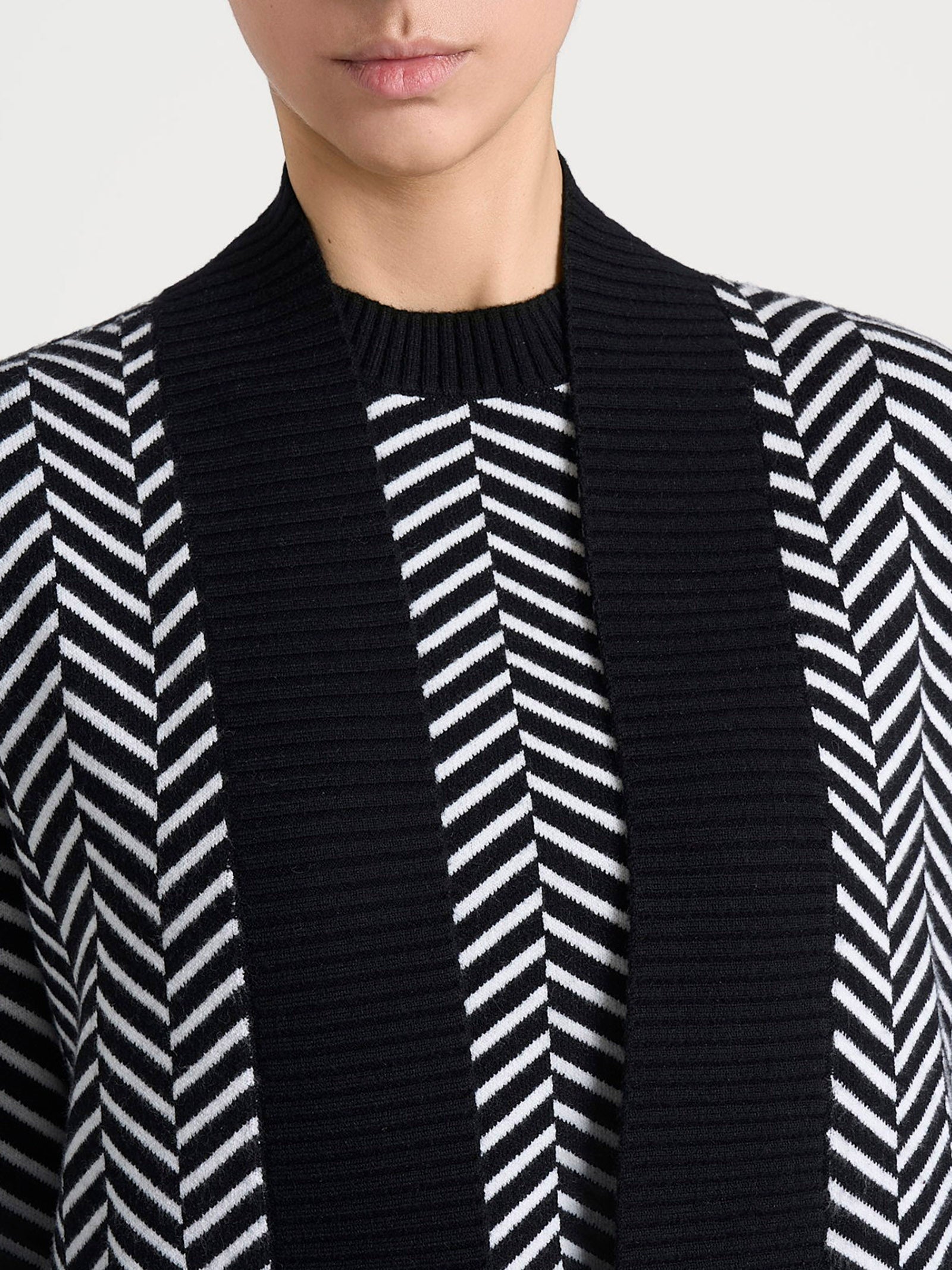 Ragno Super Soft Cardigan Aperto Spigato Nero Boxy