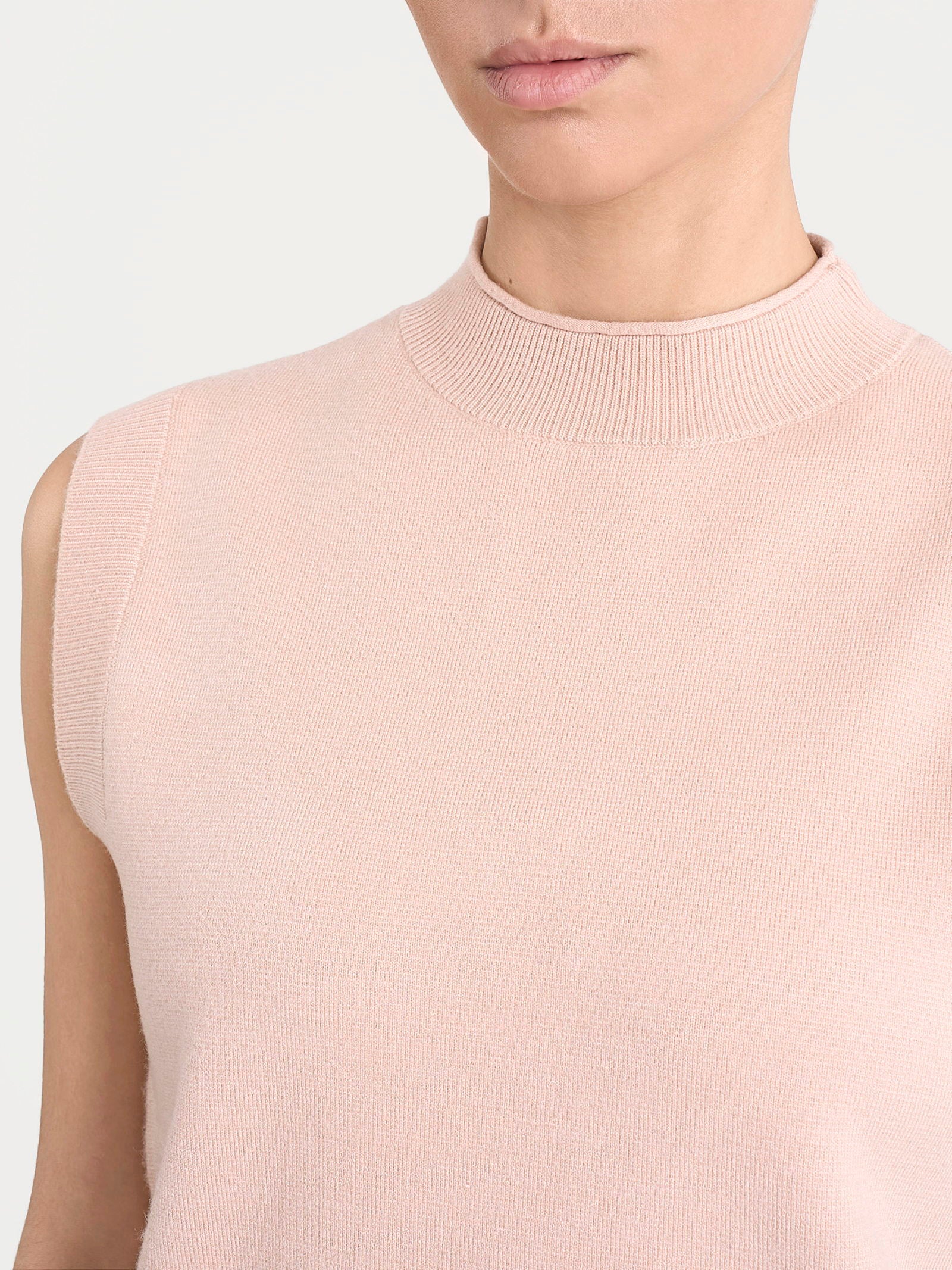 Ragno Super Soft maglia smanicata lupetto rosa collo arricciato