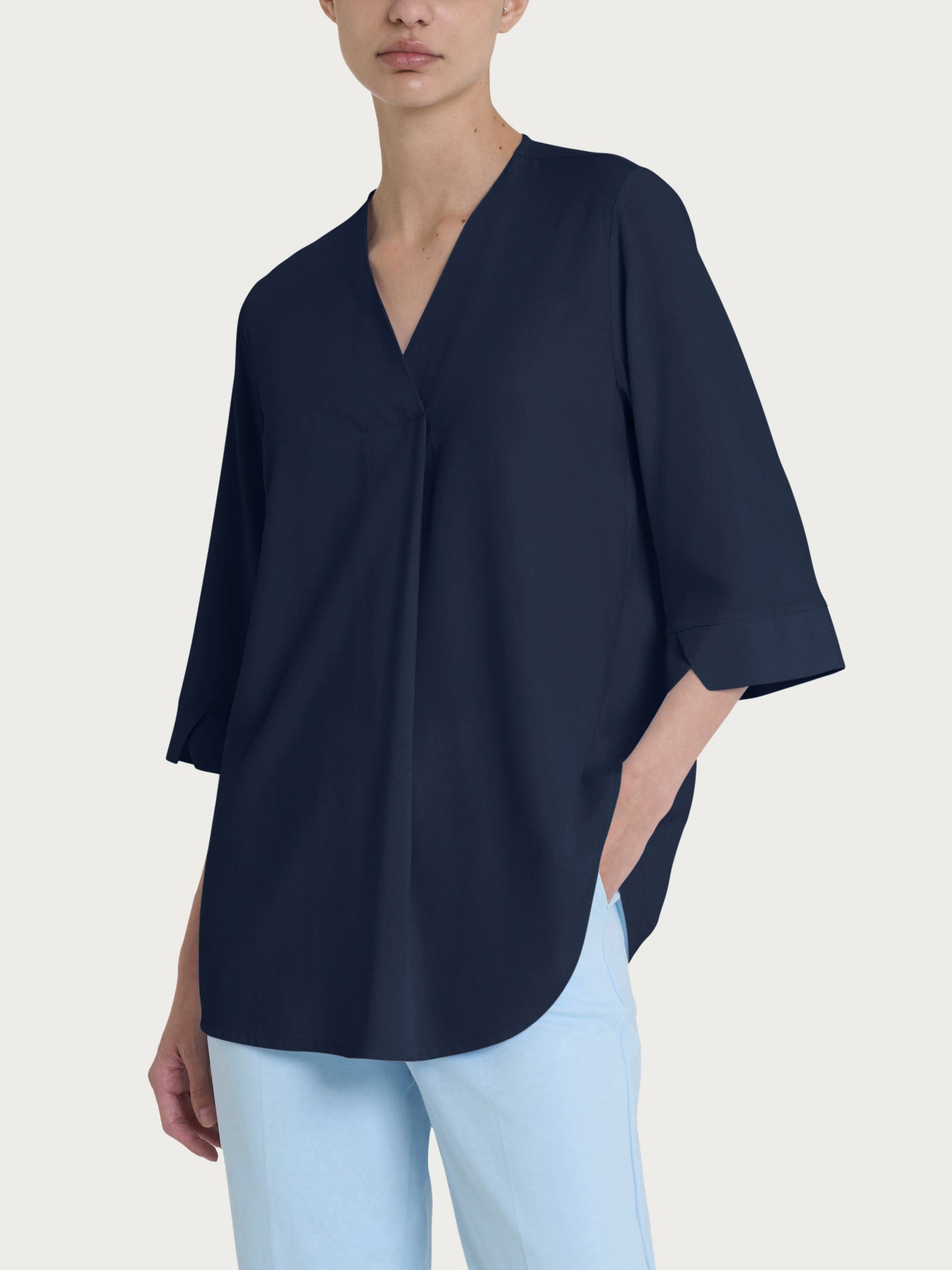 Ragno EcoSeta Blusa Scollo V Bleu manica 3/4 in viscosa