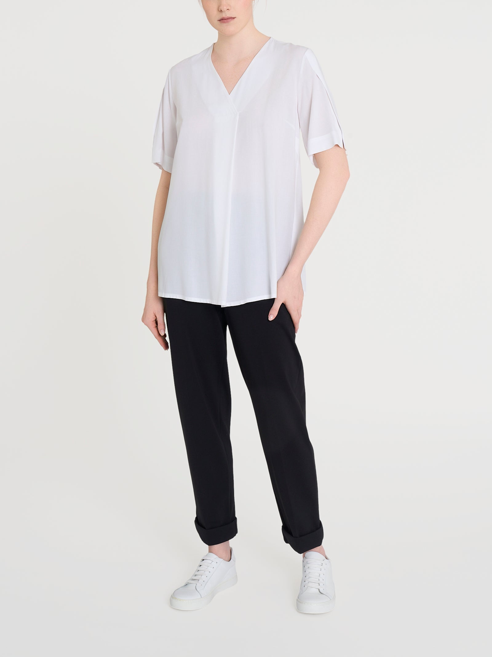 Ragno EcoSeta blusa scollo V Bianco fluido manica petalo