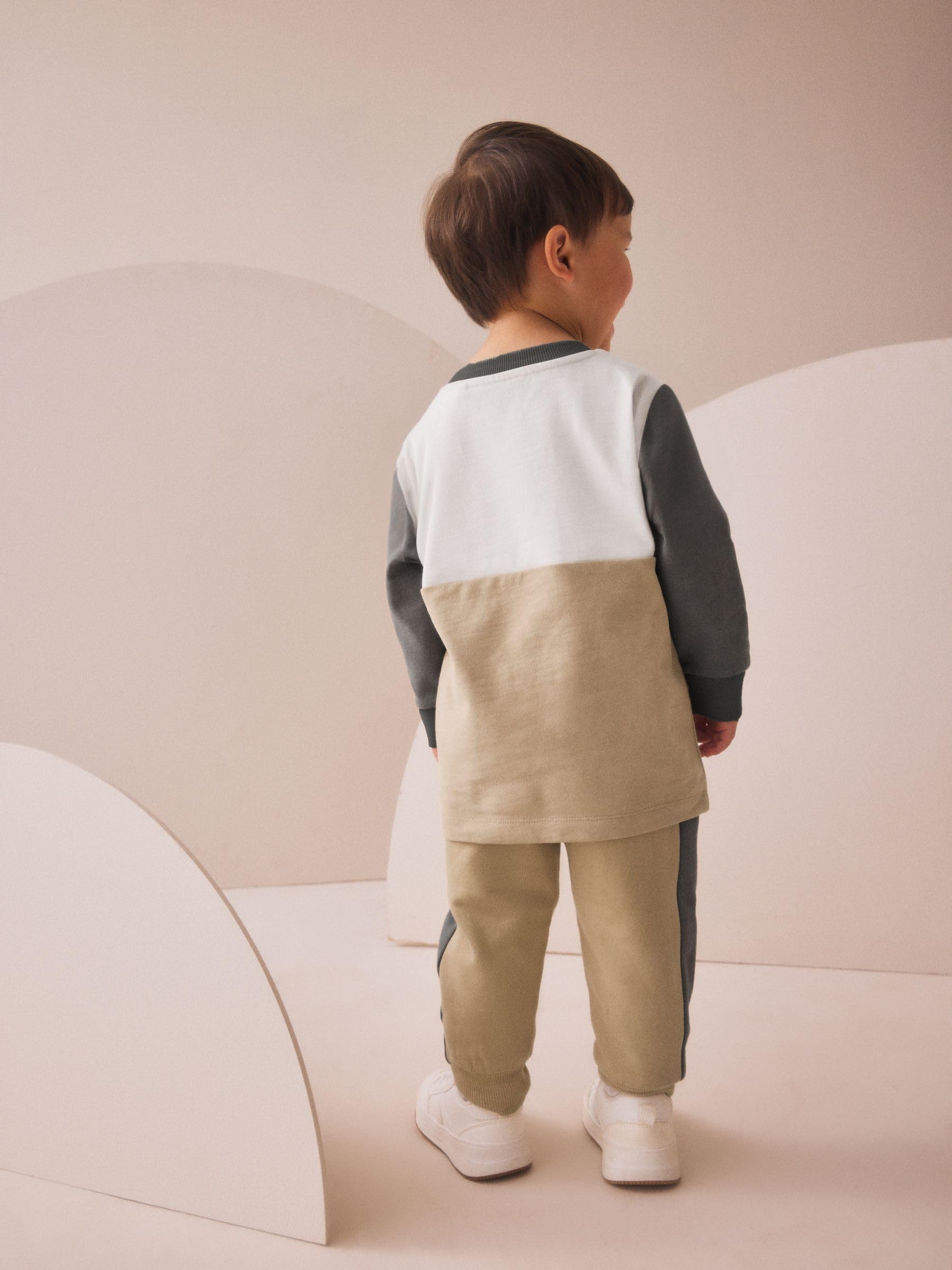 Next completo bambino t-shirt maniche lunghe e pantaloni cotone