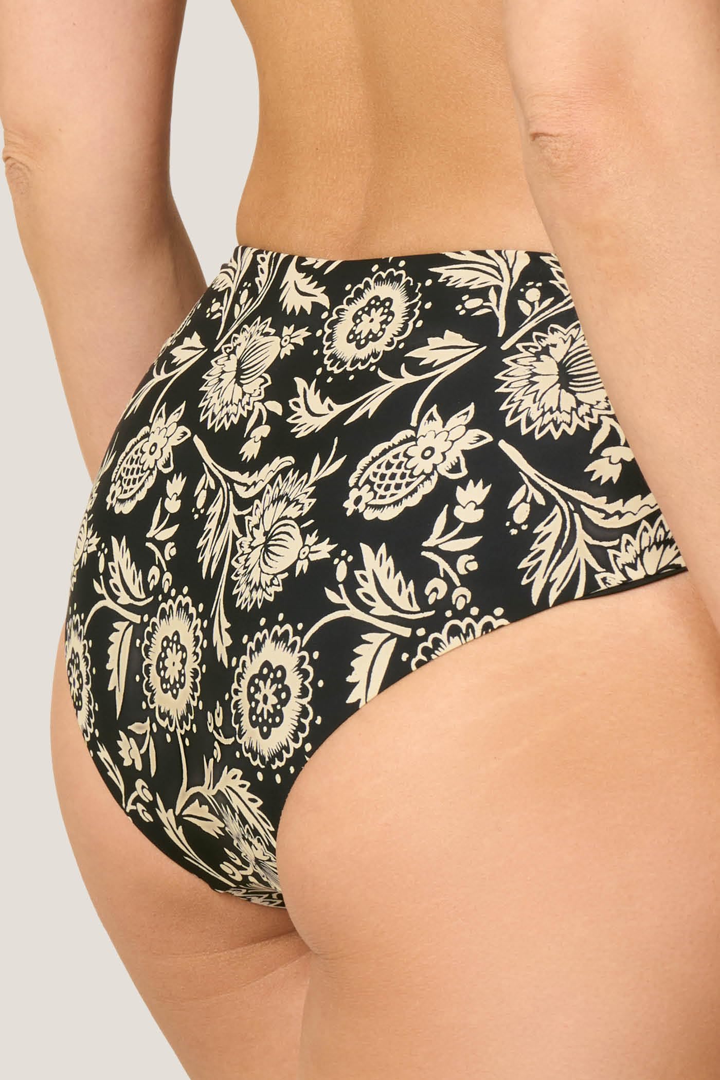 Goldenpoint Exotic Garde slip bikini fianco alto floreale microfibra