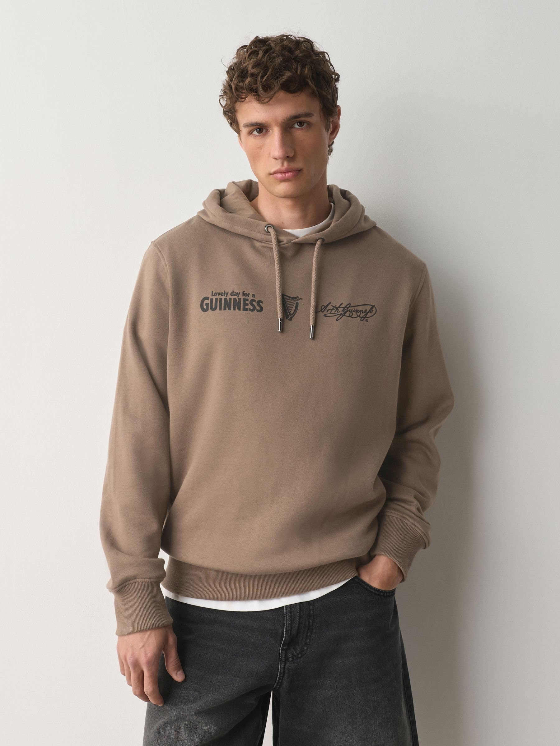 Next felpa uomo cappuccio Guinness taglia L grafica
