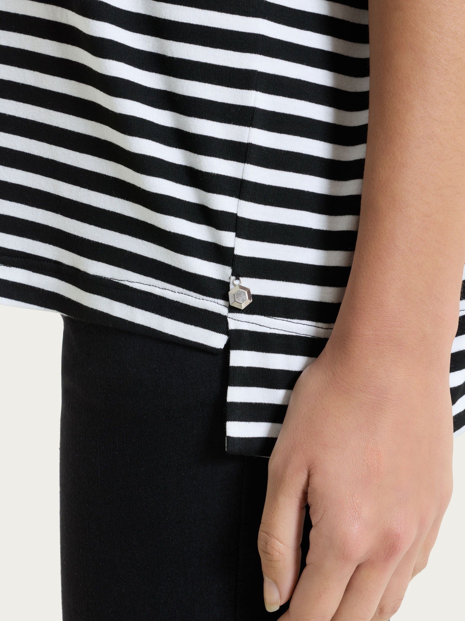 Ragno Viscosa Summer maglietta boxy a righe Nero riga pari fresca