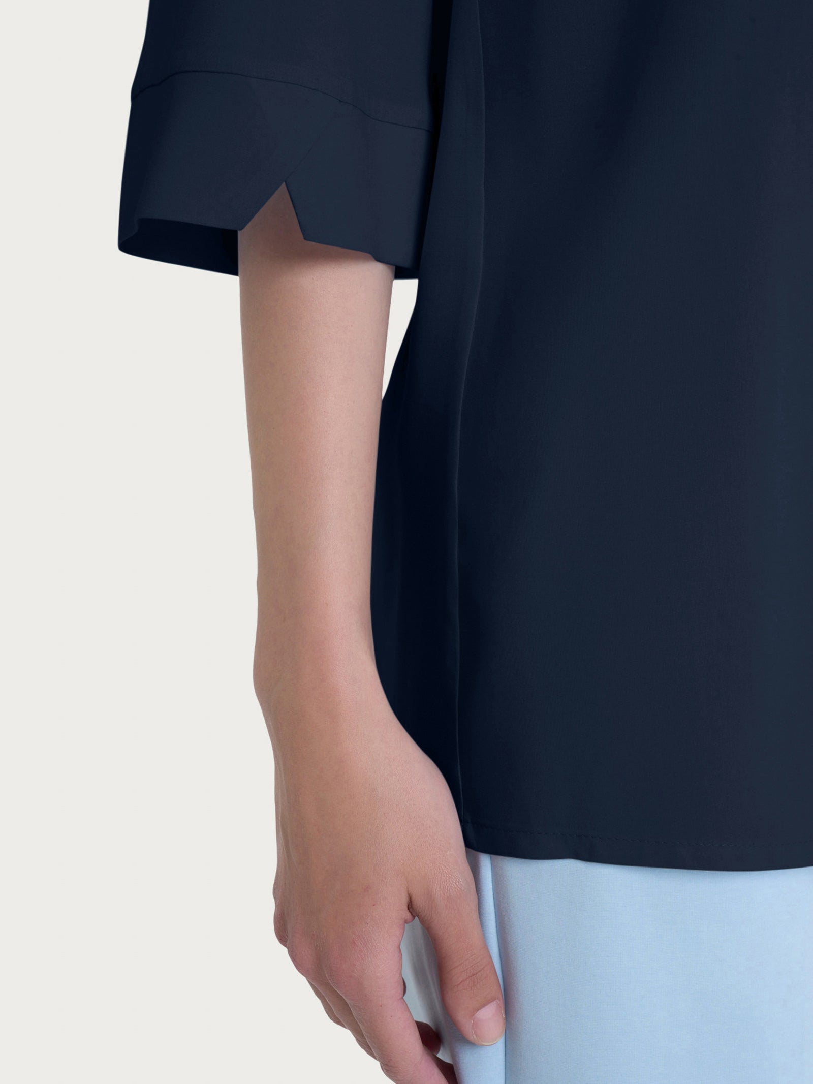 Ragno EcoSeta Blusa Scollo V Bleu manica 3/4 in viscosa