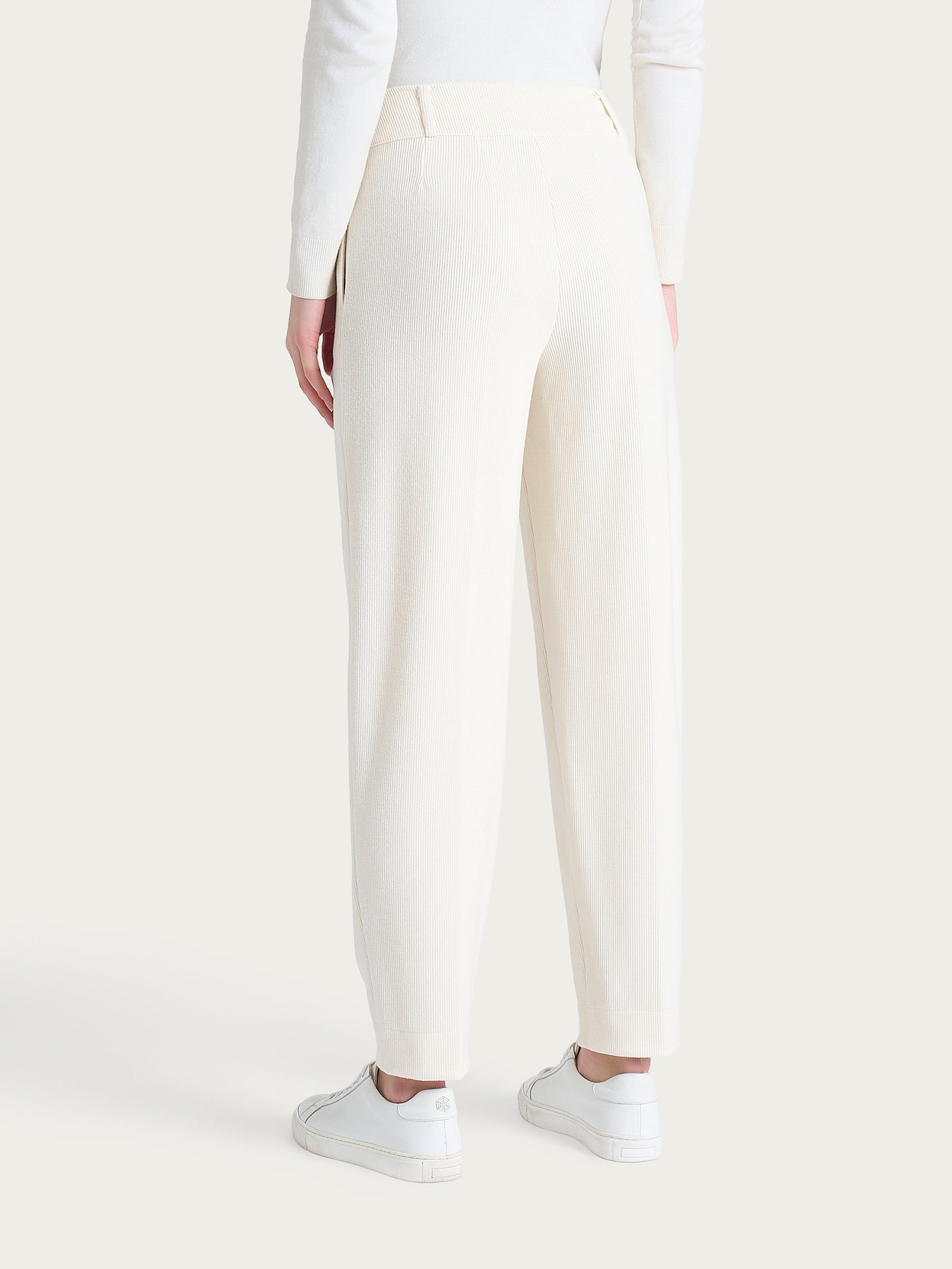 Ragno Relaxed Wardrobe Pantalone velvet Avorio tapered