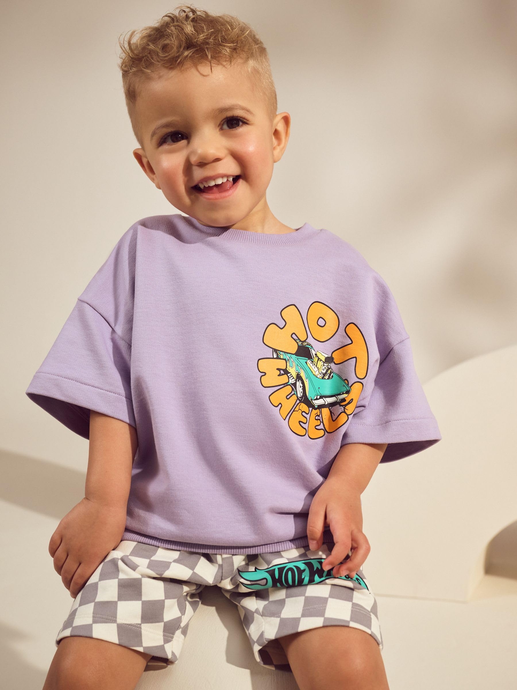Next Hot Wheels completo t-shirt e shorts 104-110 a quadri