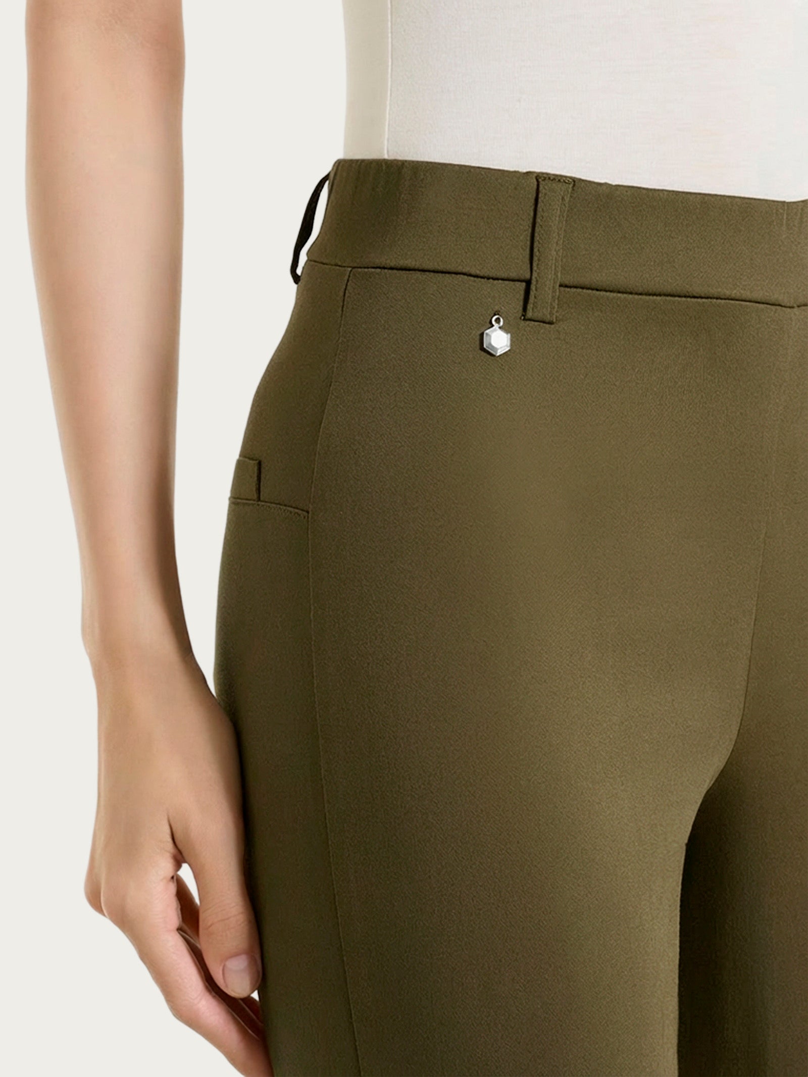 Ragno Satin Power pantalone flare alla caviglia Dark Olive