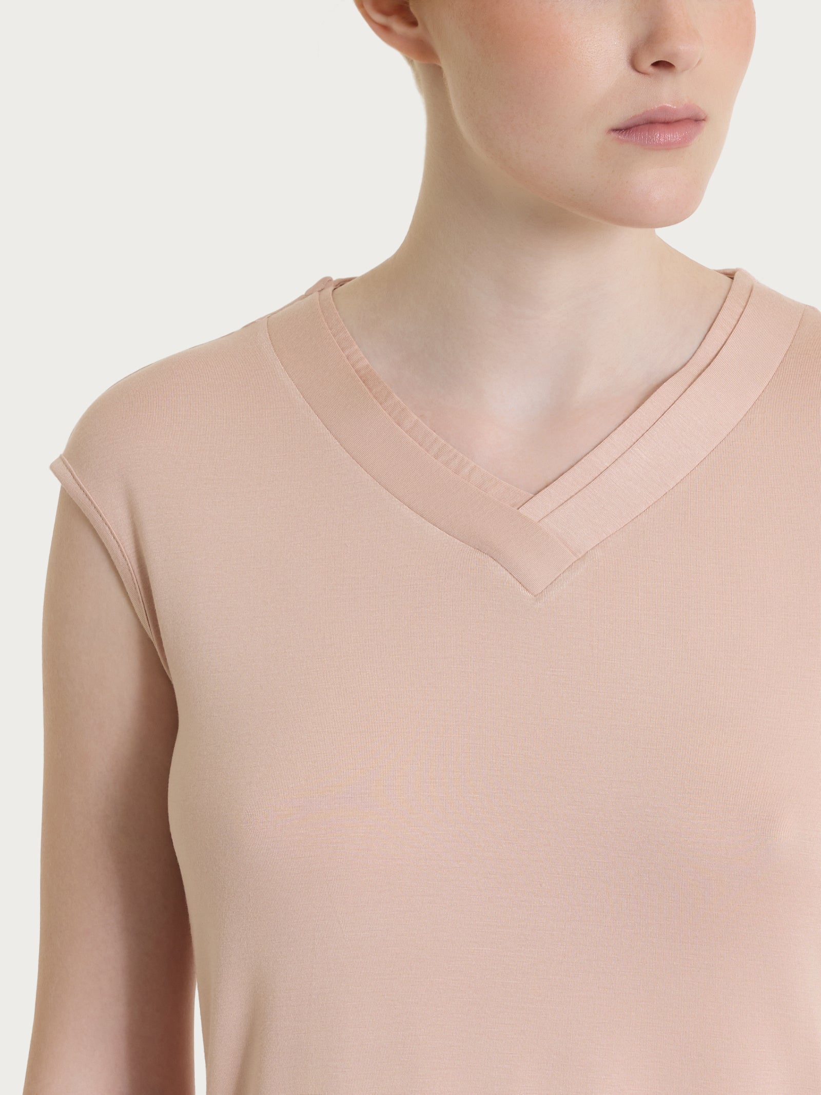 Ragno Viscosa Summer maglietta scollo V incrociato Cameo Rose fresca
