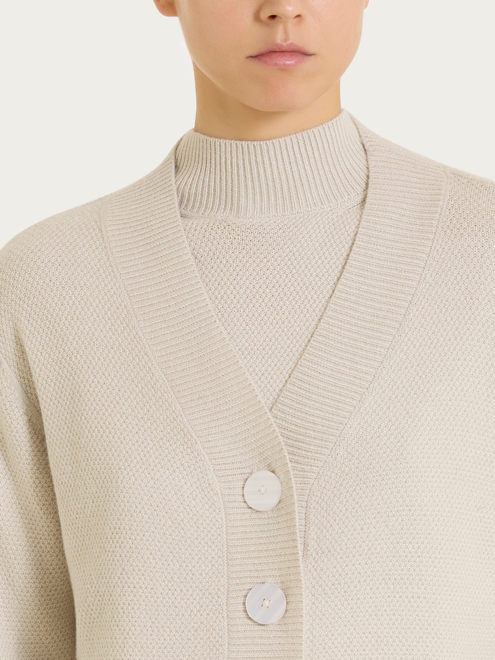 Ragno cardigan scollo V punto riso wool champignon