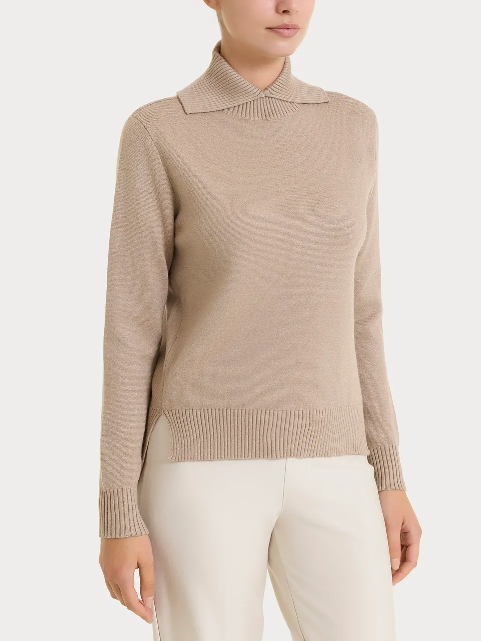 Ragno Super Soft Maglia con collo alto con spacco cammello