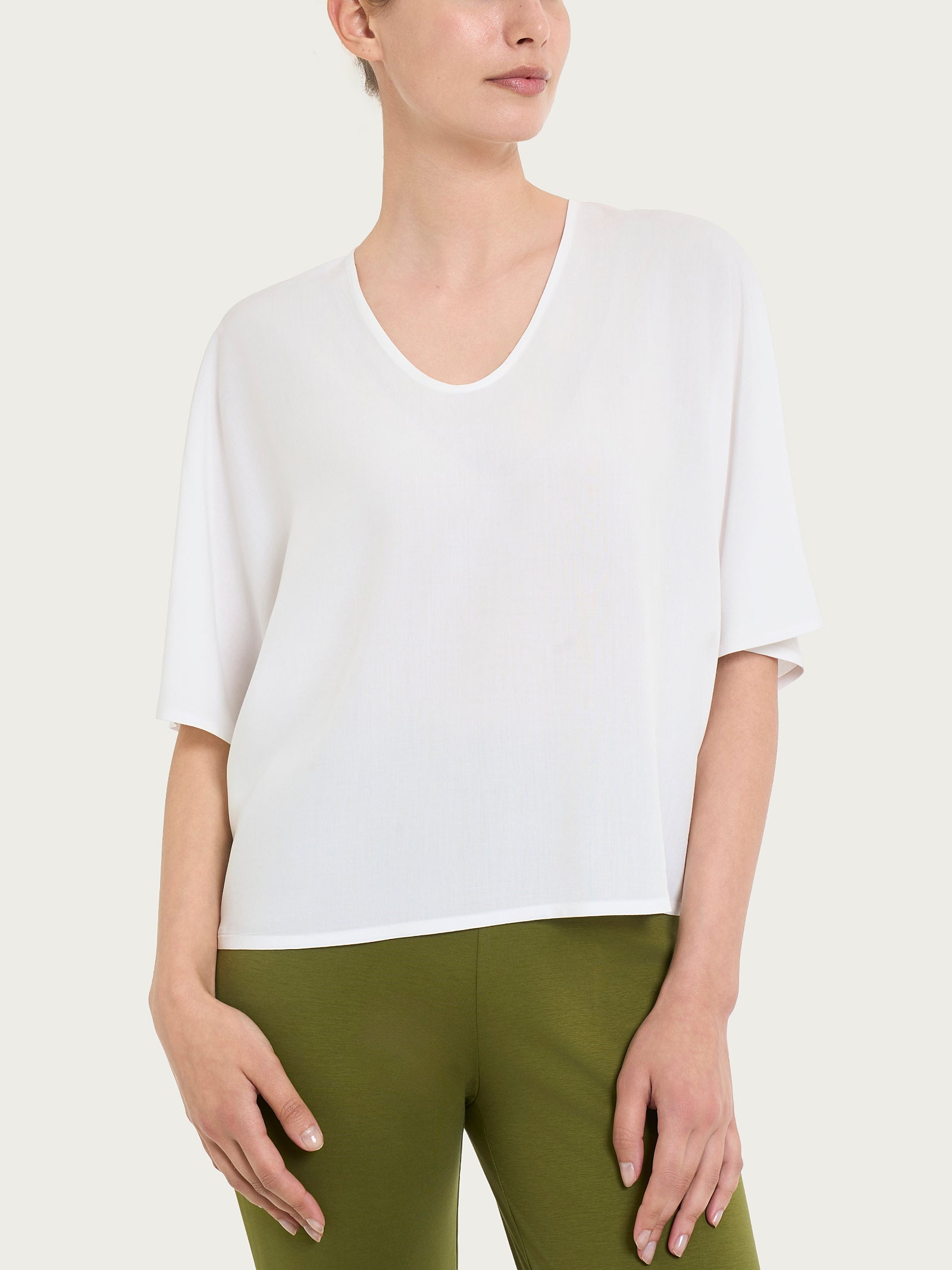 Ragno EcoSeta blusa scollo V bianca manica gomito