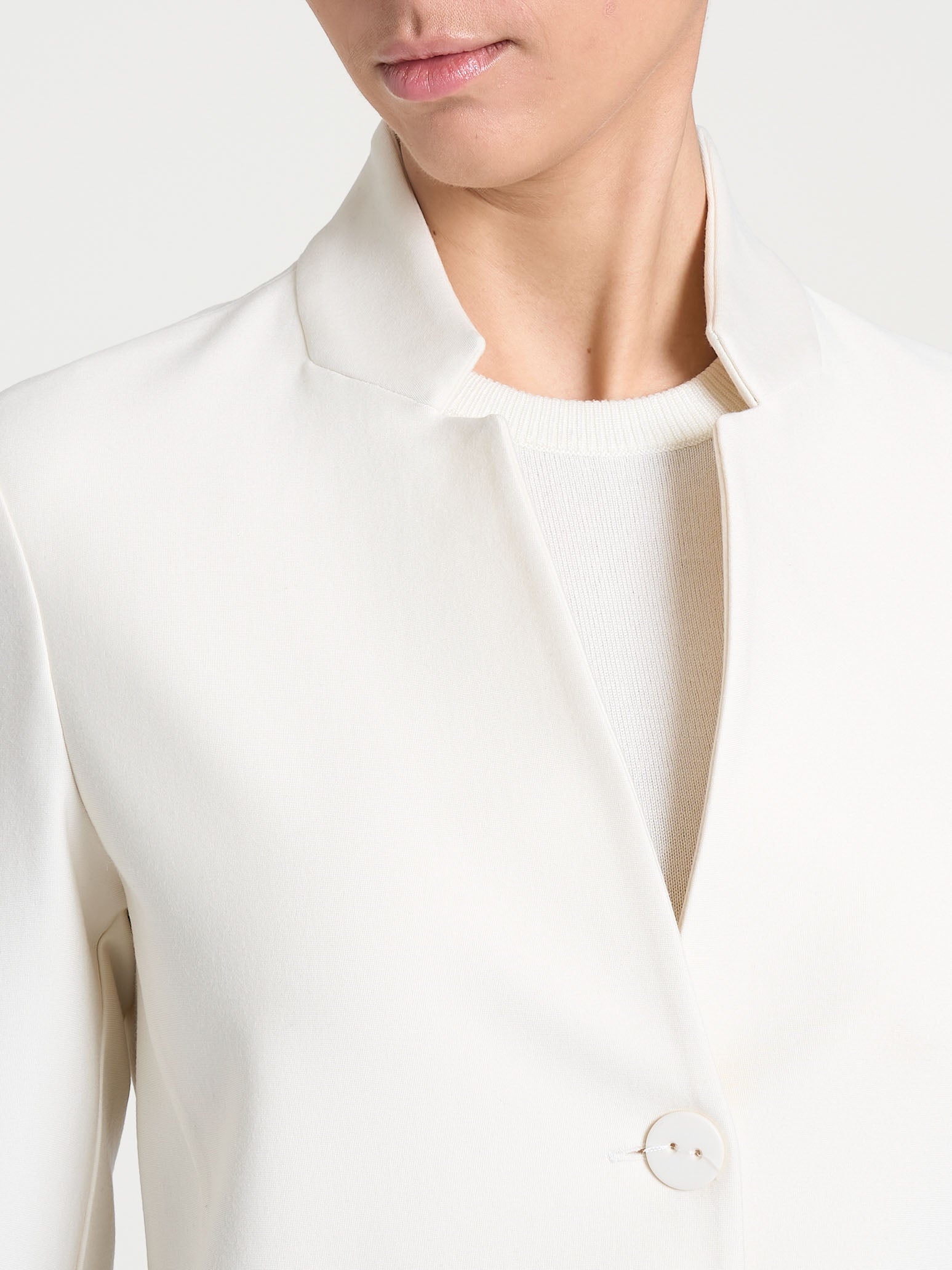 Ragno Compact blazer corto avorio due bottoni