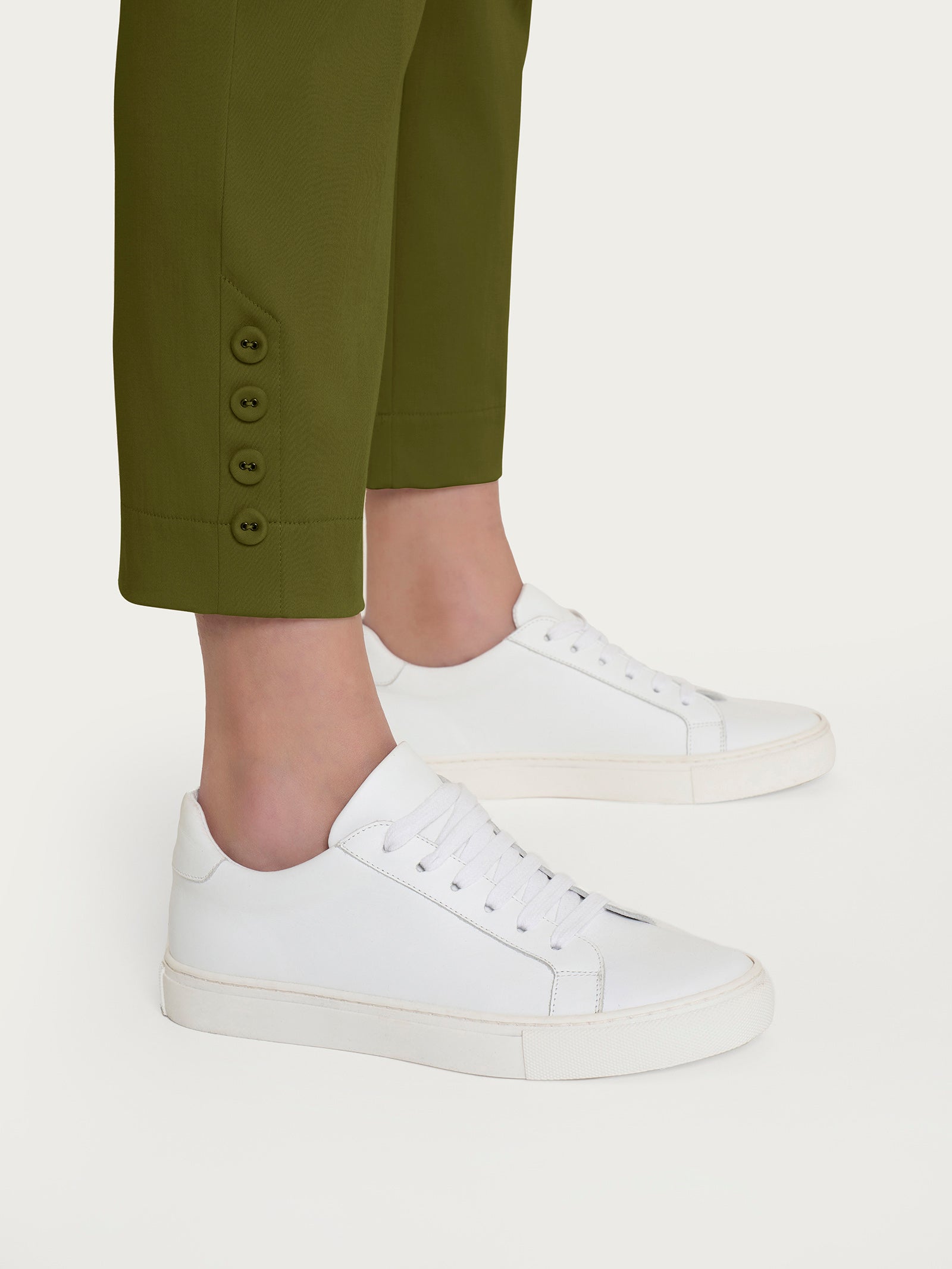 Ragno Satin Power Pantalone Capri con Bottoni Sphagnum elasticizzato