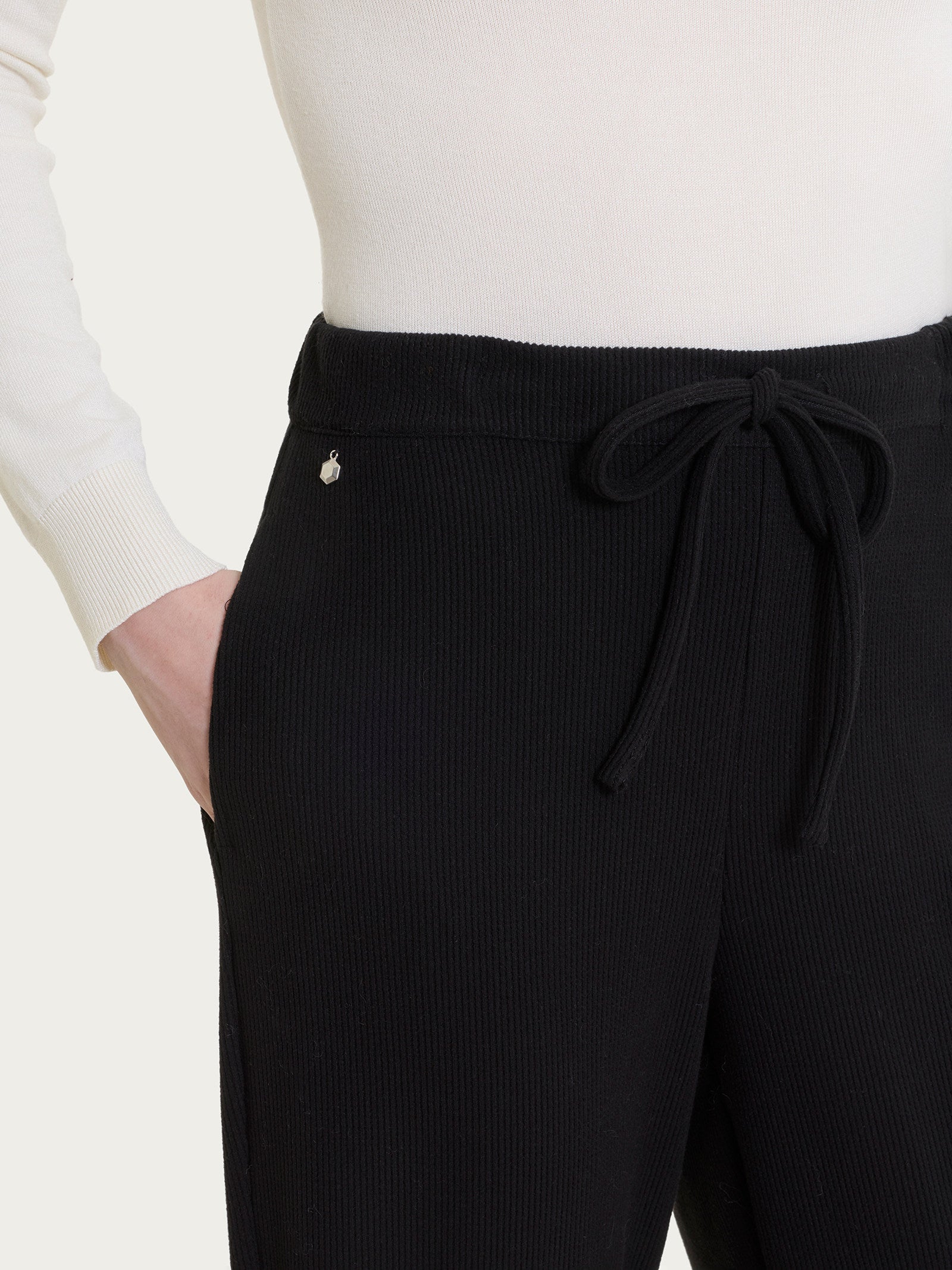 Ragno Compact Pantalone Jogger Nero con Tasche Elasticizzato