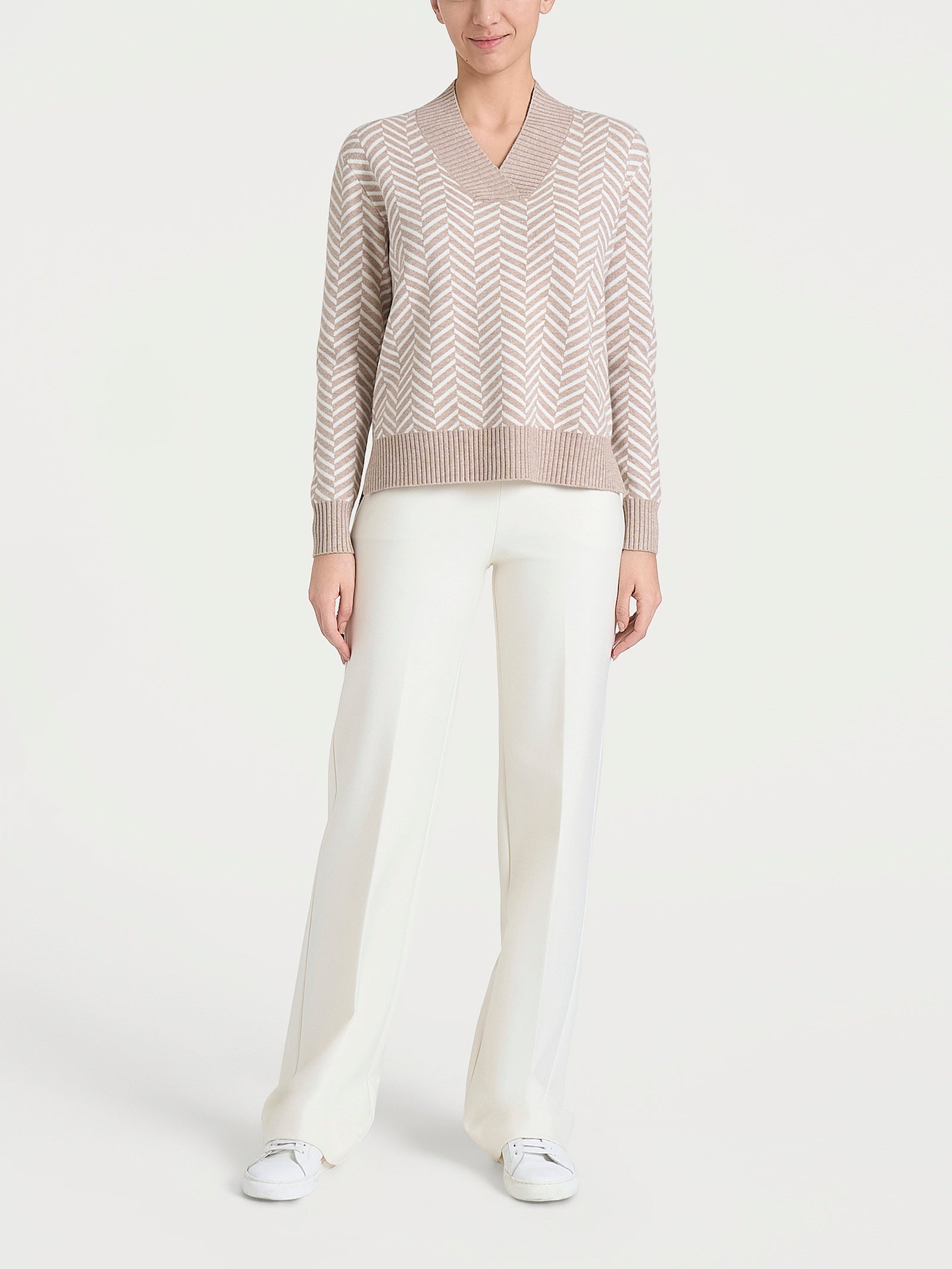 Ragno Four Seasons maglia donna scollo V cammello viscosa