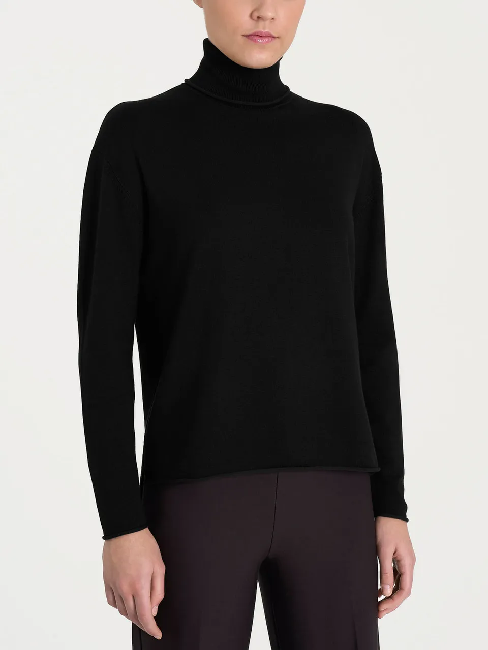 Ragno Four Seasons maglia lupetto nera asimmetrica