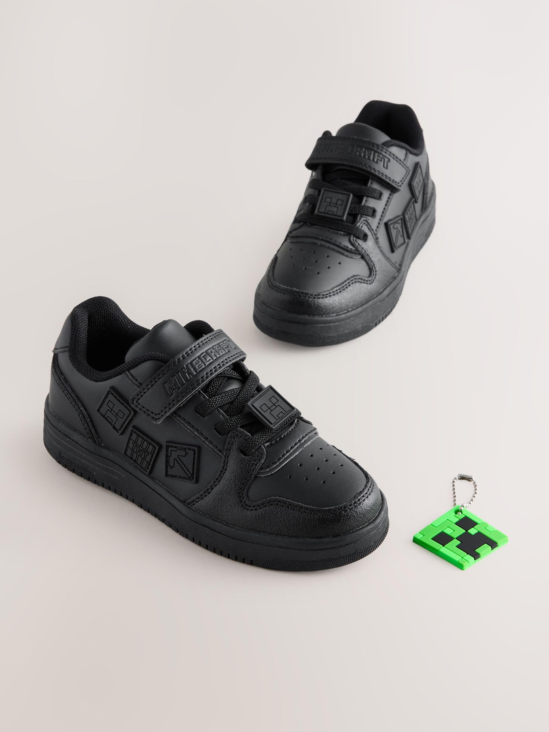 Next Scarpe Scuola Bambino Lacci Elastici con Strappo