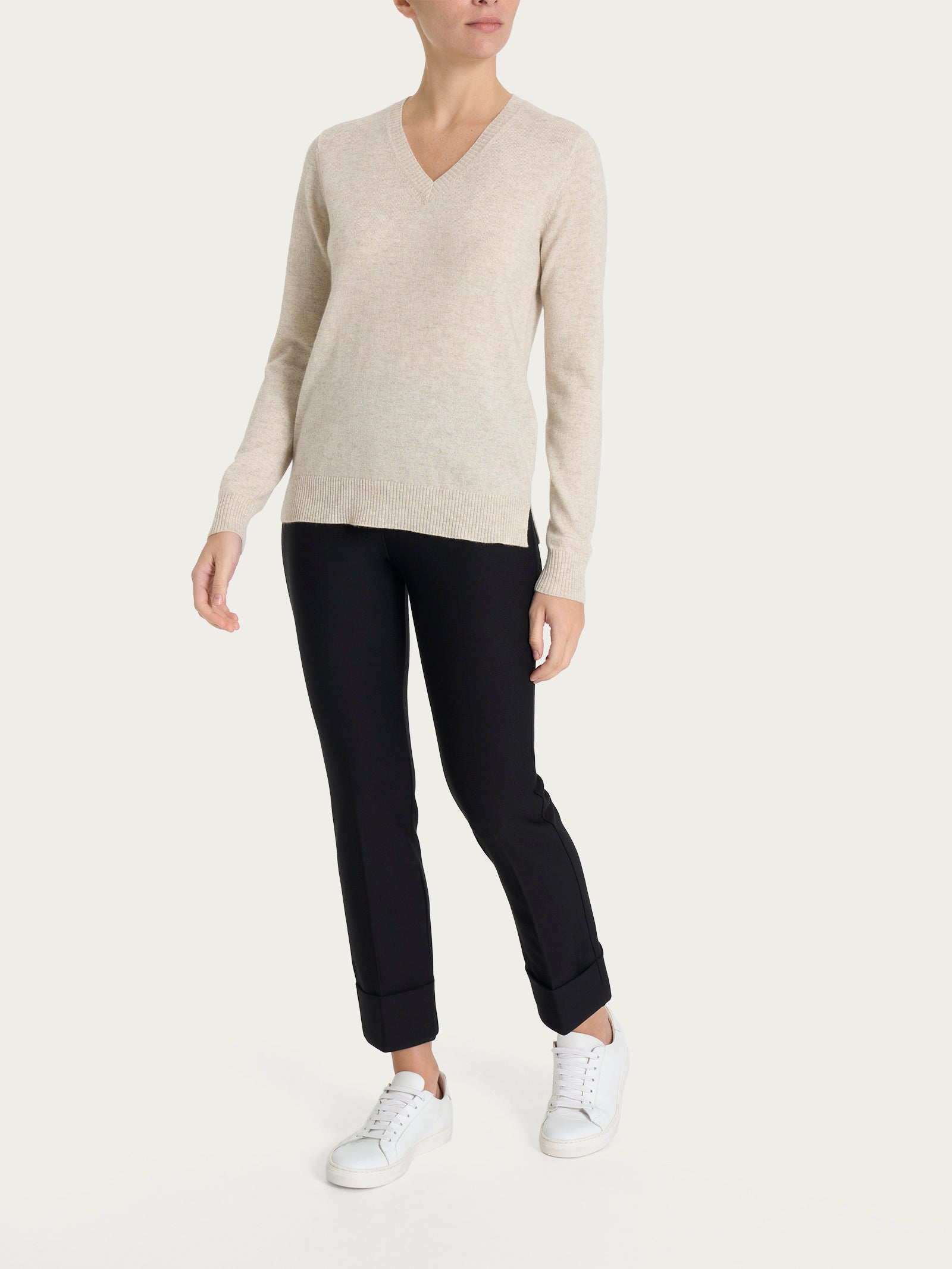 Ragno Merino Soft scollo a V maglia Red Violet lana