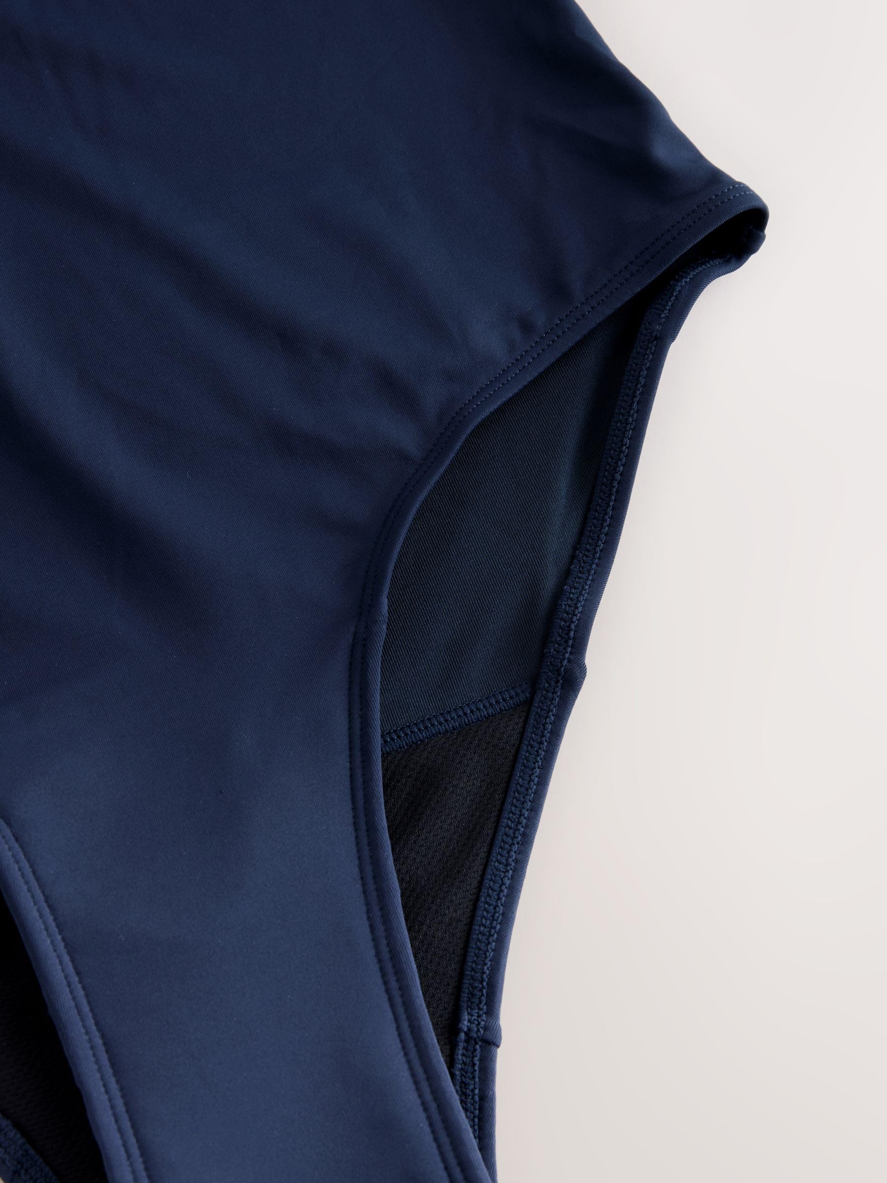 Next Costume Ciclo Contenitivo a Fascia con Incrocio assorbente