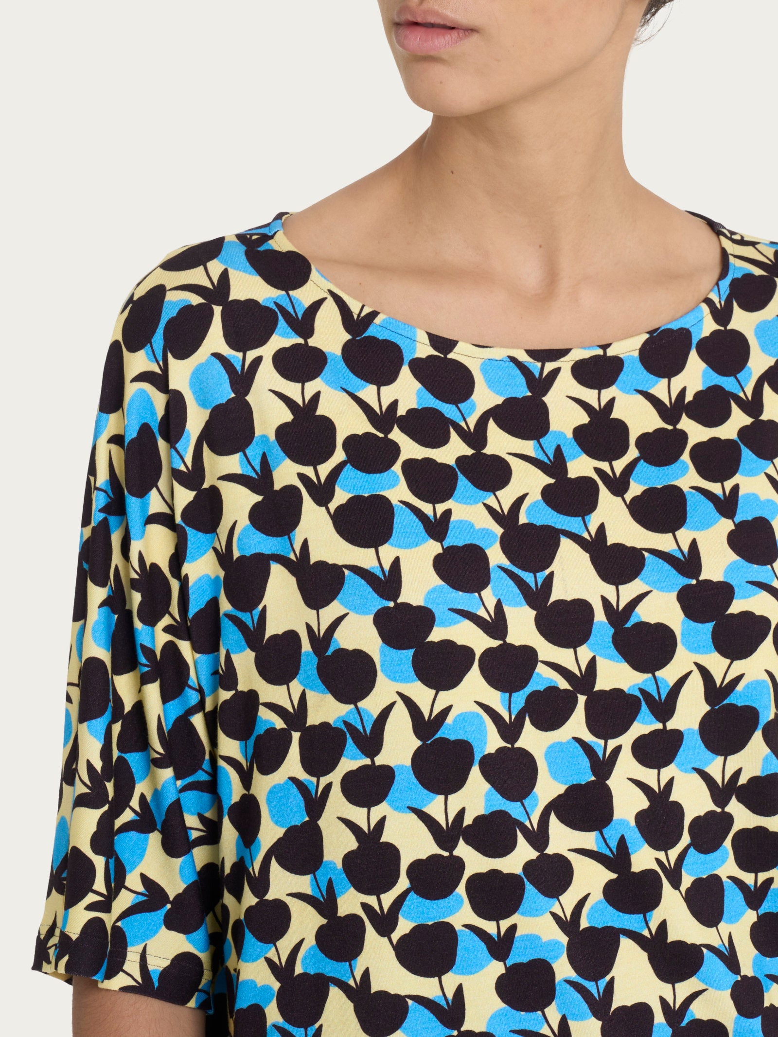 Ragno Viscosa Summer blusa tulipani Pale Banana manica gomito