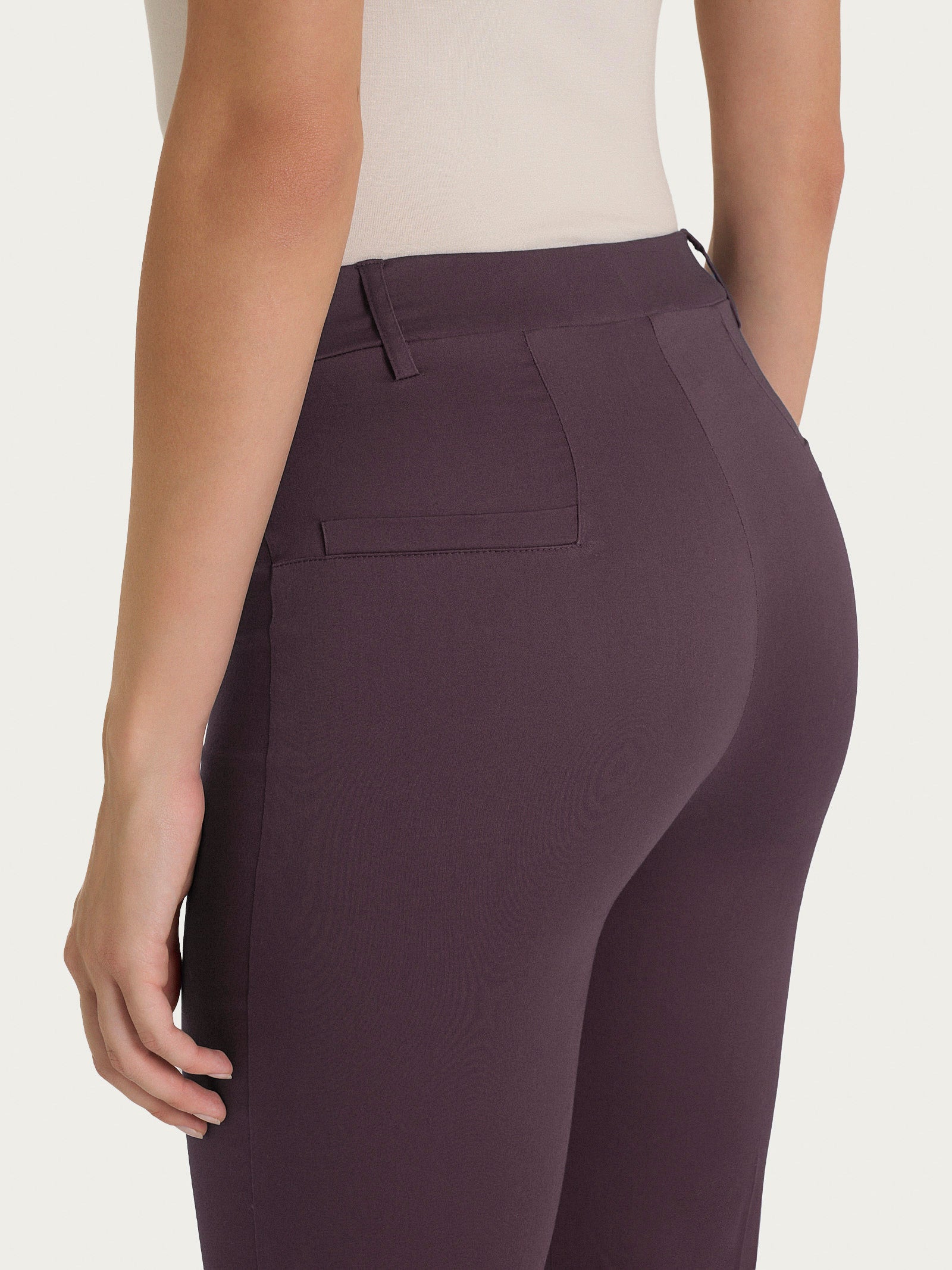 Ragno Satin Power pantalone flare con spacchetti viola Raisin