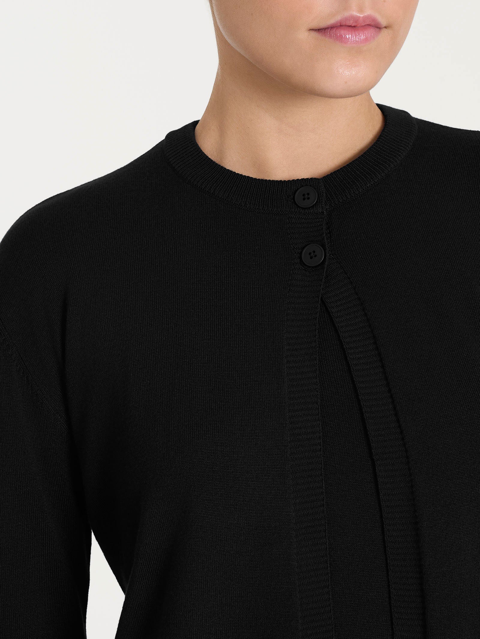 Ragno Four Seasons Cardigan Corto Nero 2 Bottoni