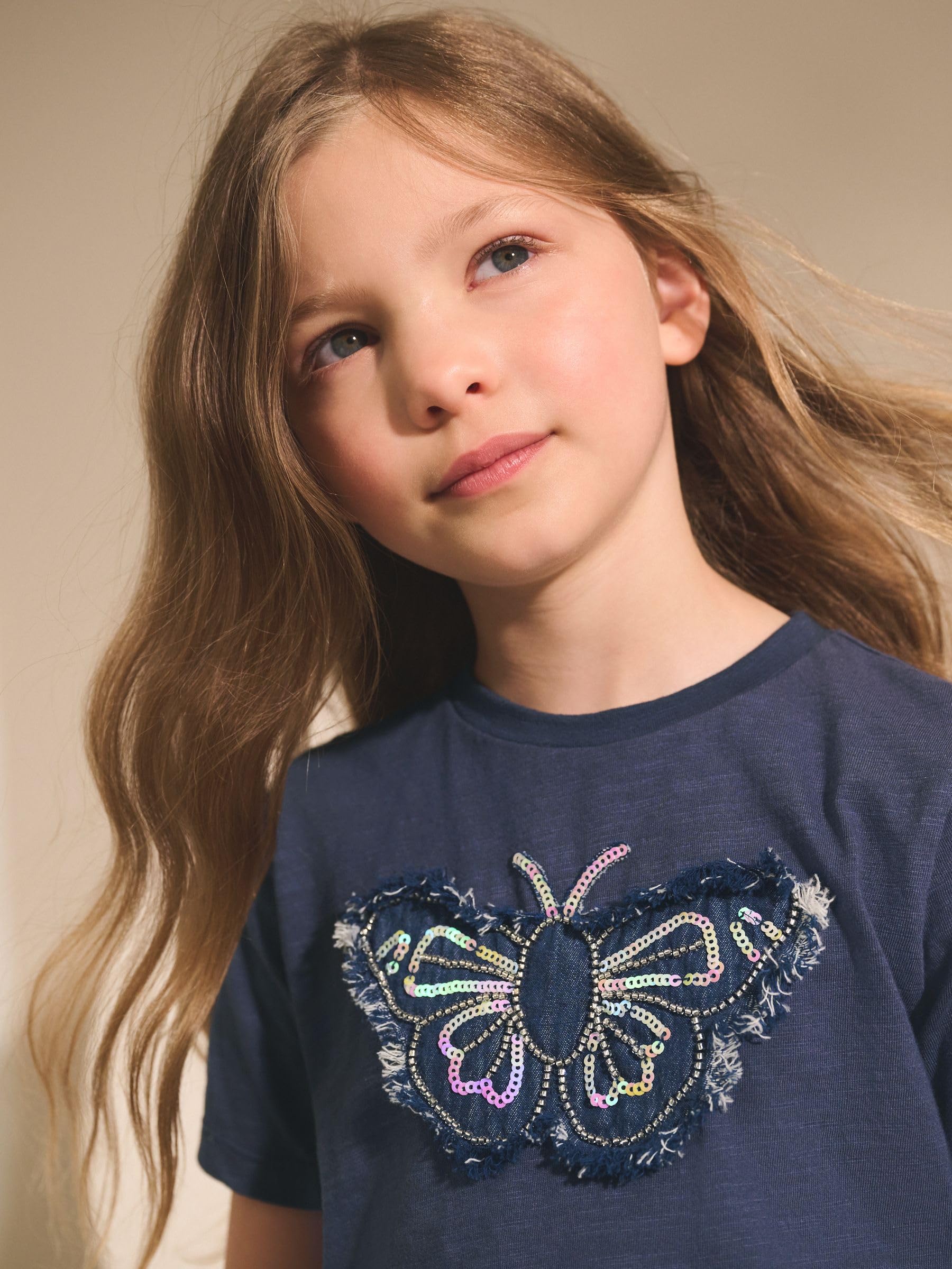 Next T-Shirt Farfalle Bambina 134 con Paillettes