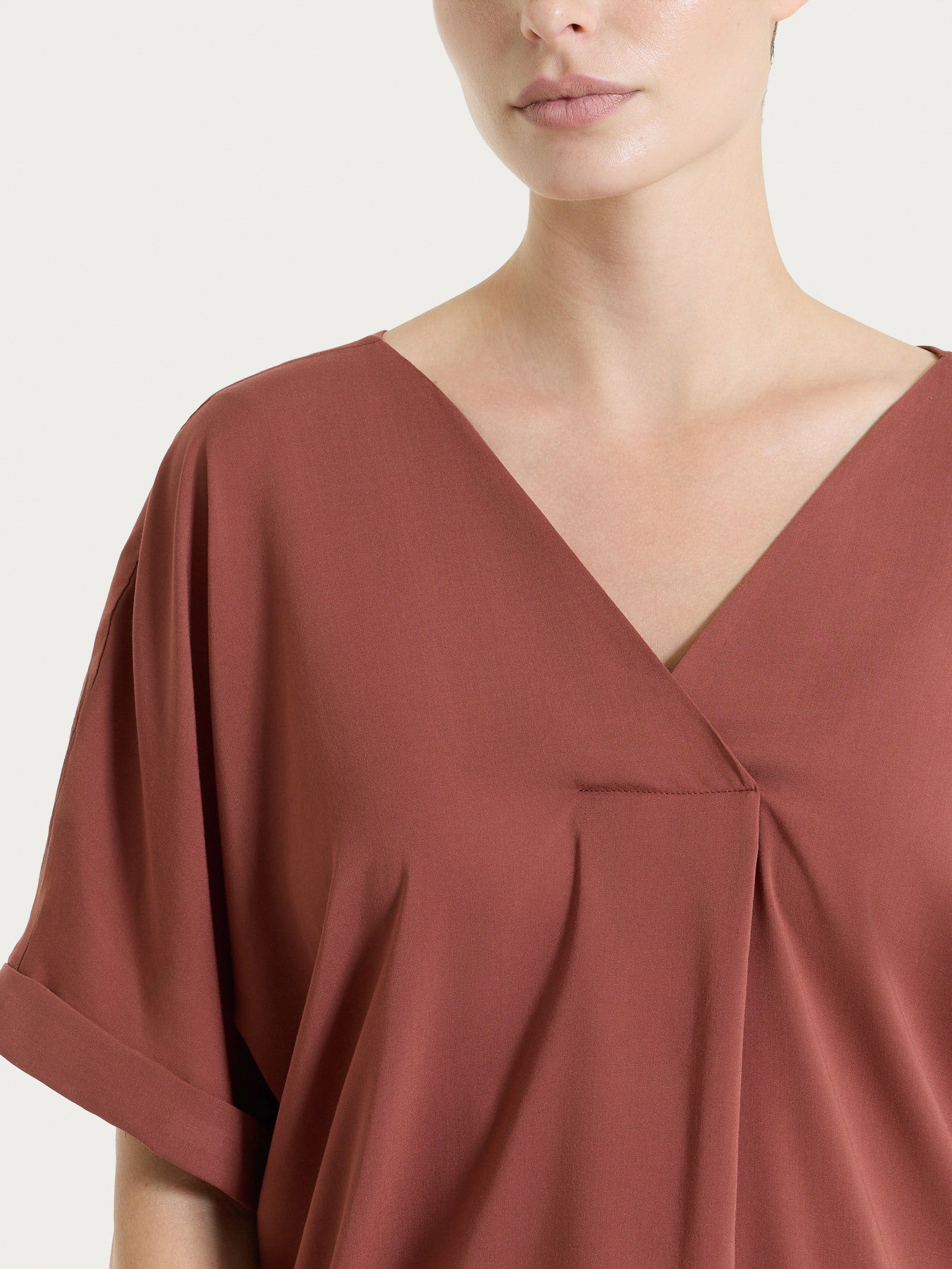 Ragno Voile Stretch Blusa Manica Kimono Mahogany Scollo V