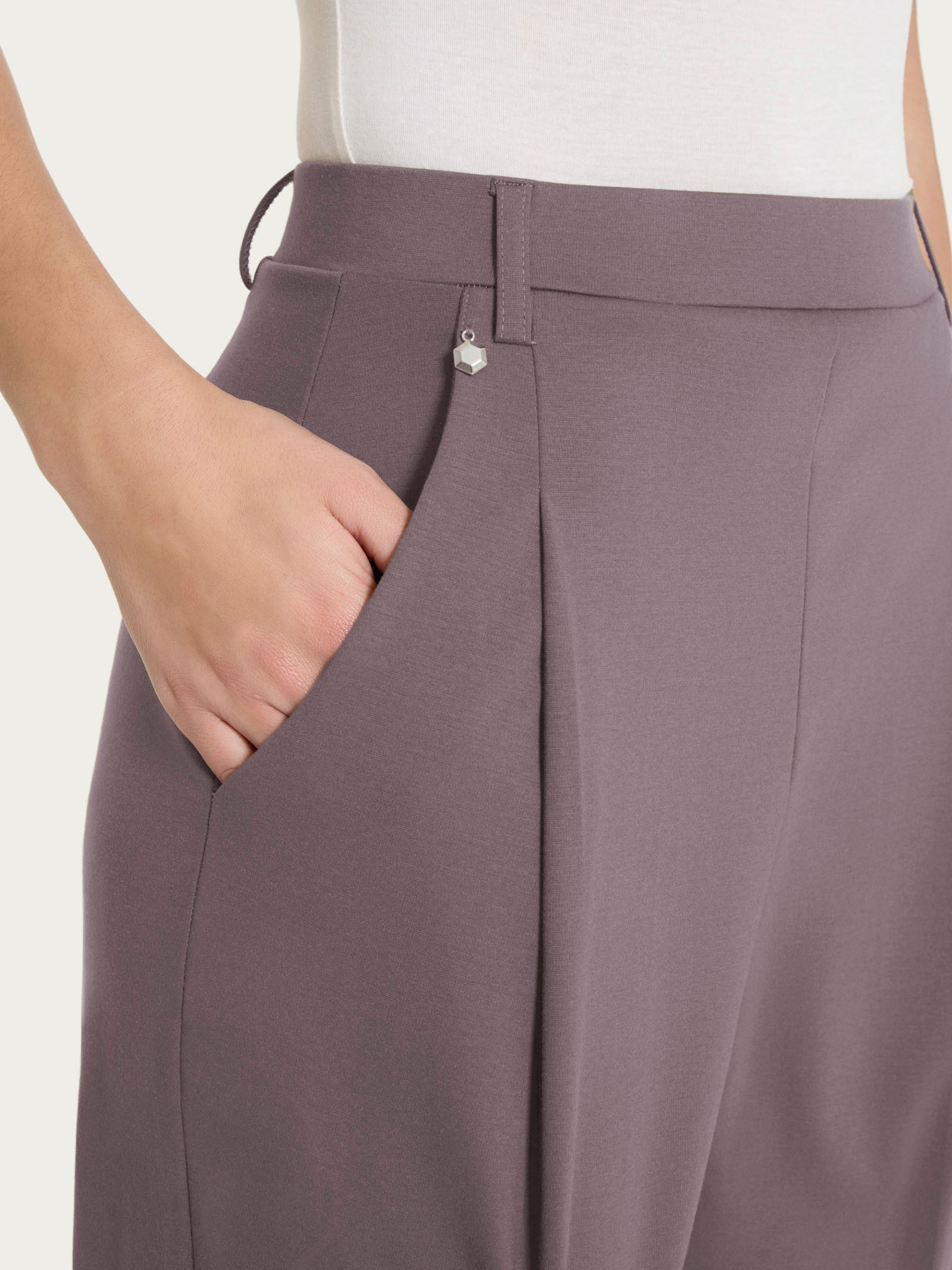 Ragno Compact Light pantalone carota con tasche Plum Truffle