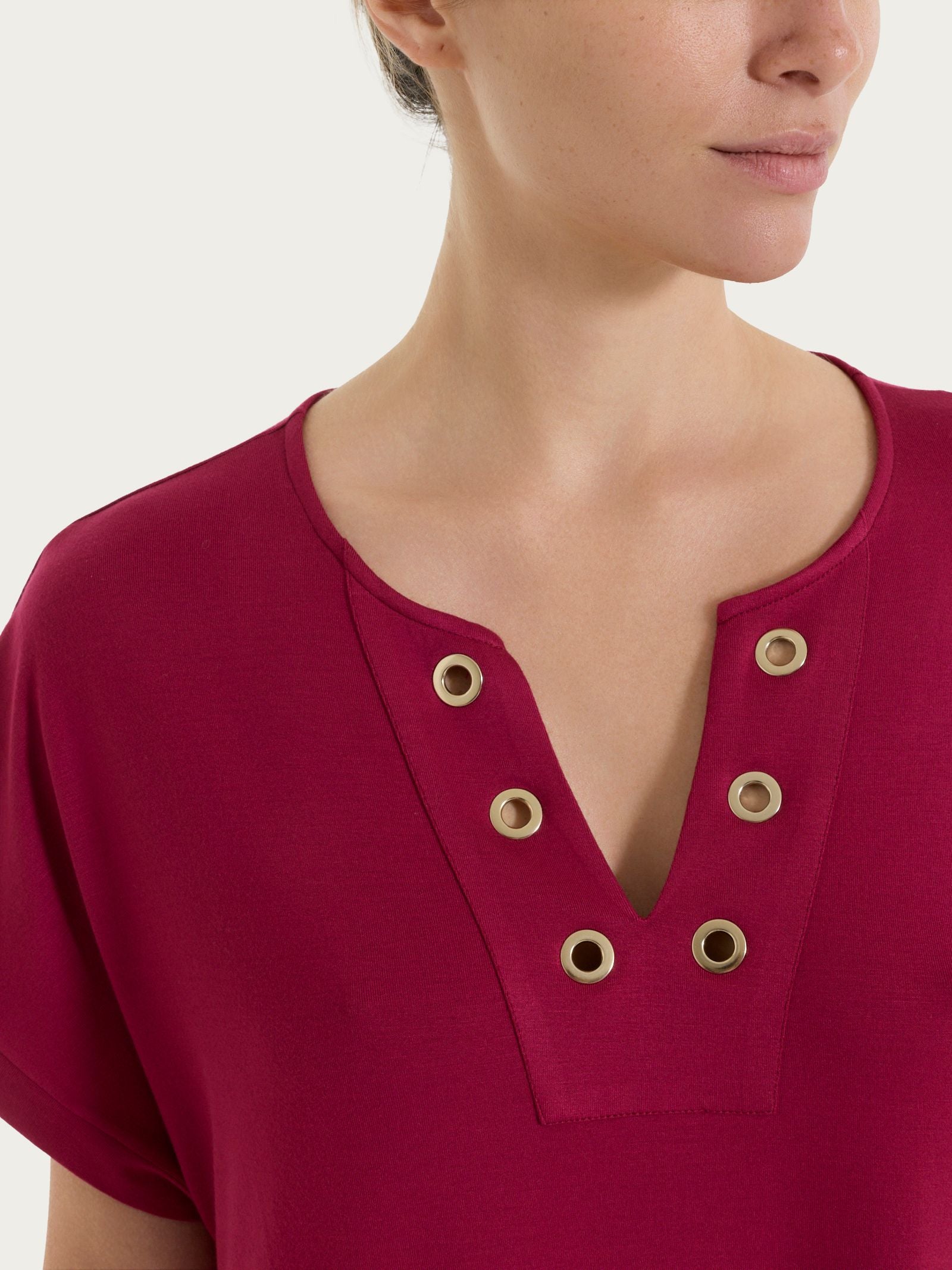 Ragno Beachwear Occhielli abito Beet Red in viscosa fresca
