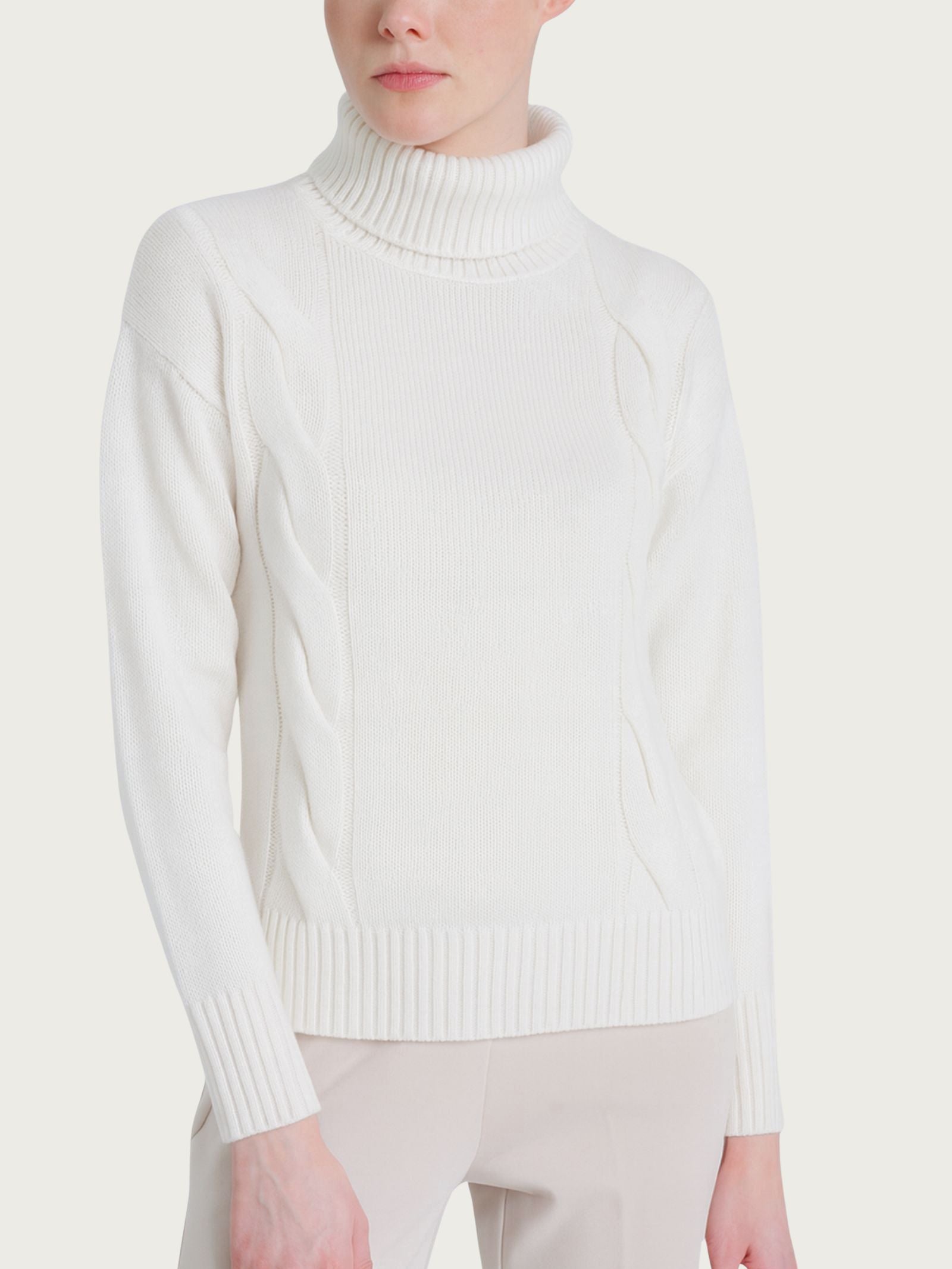 Ragno Natural Soft Dolcevita con trecce laterali maglia avorio