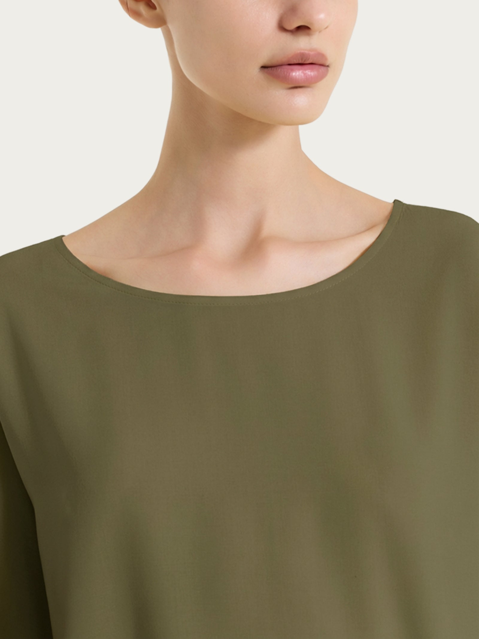 Ragno Voile Stretch blusa Dark Olive manica kimono barchetta