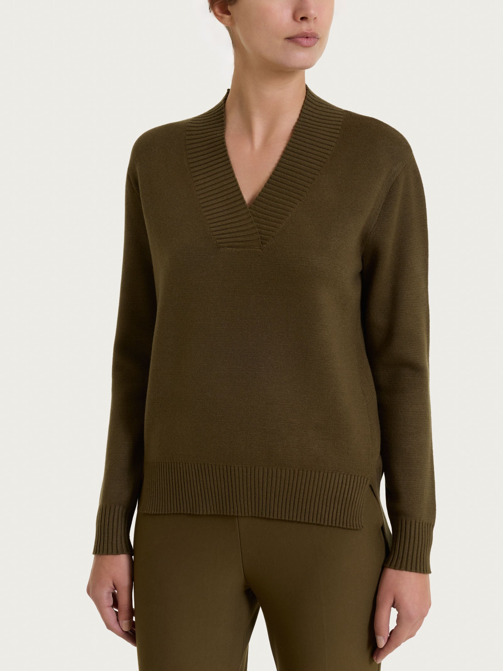Ragno Super Soft Maglia Scollo a V Dark Olive viscosa
