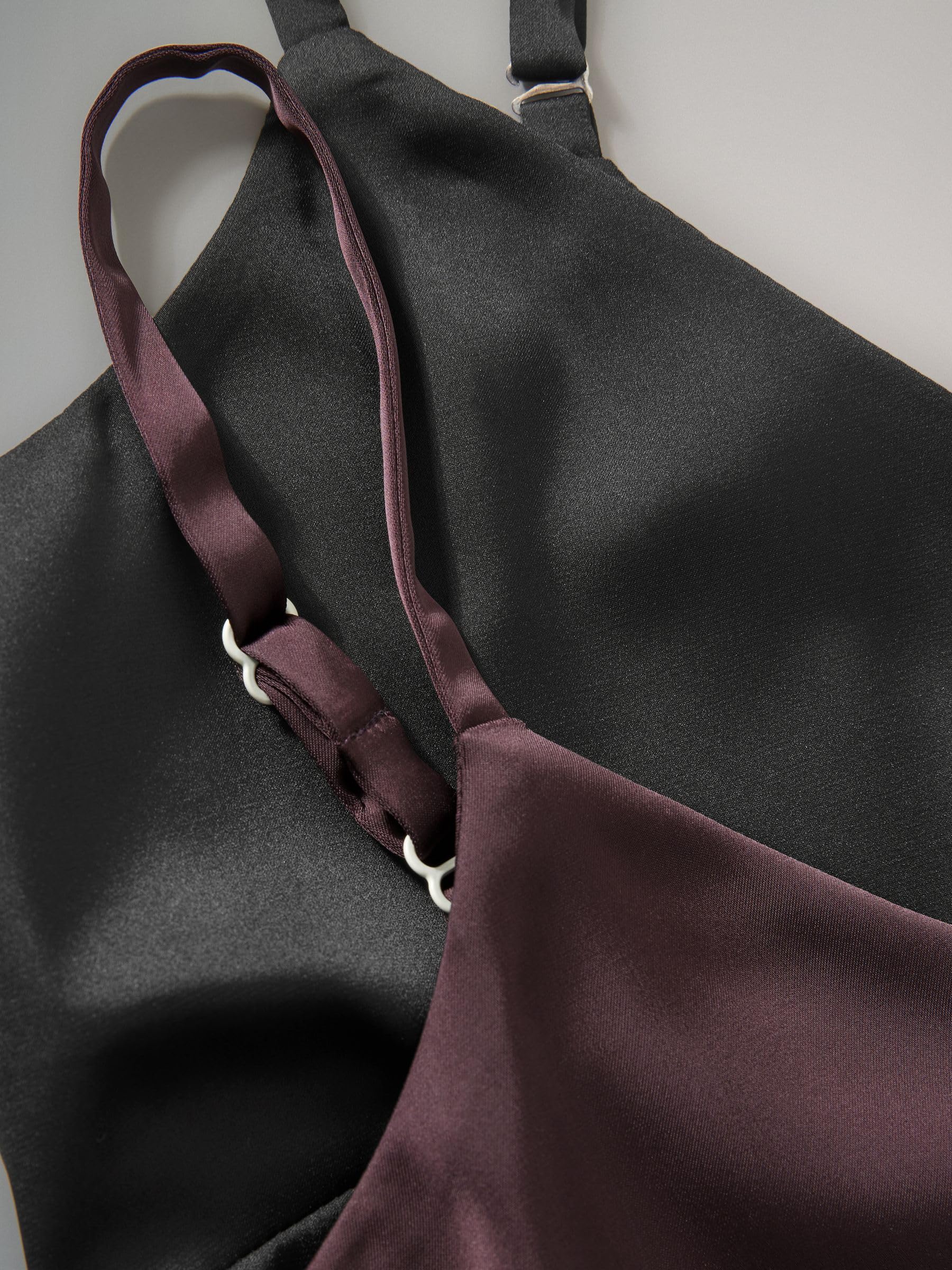 Geo Next The Set 2 top satin scollo a V nero mora