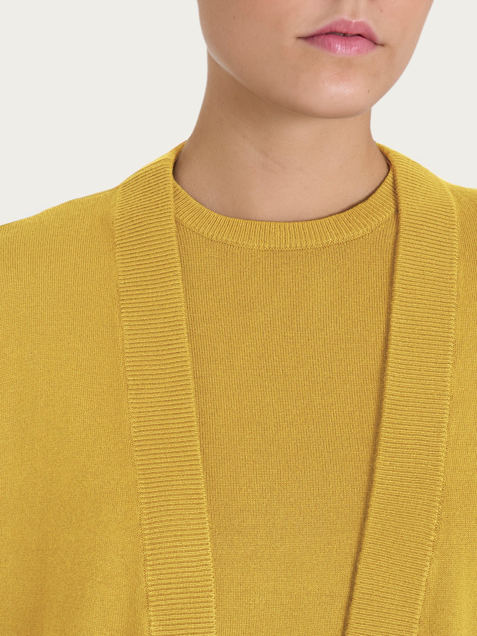 Ragno Four Seasons cardigan corto giallo manica lunga