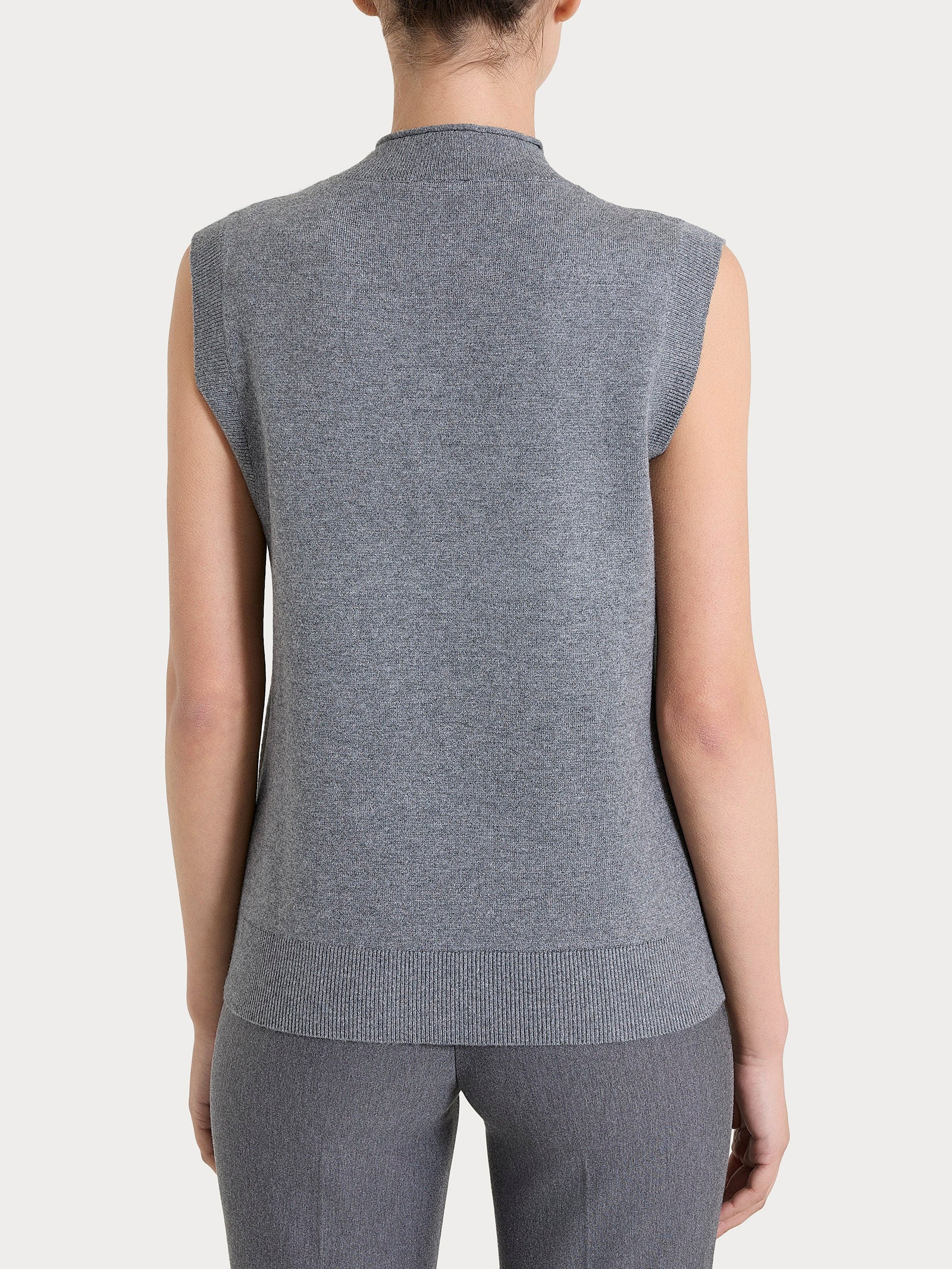 Ragno Four Seasons Maglia Smanicata Nera Viscosa