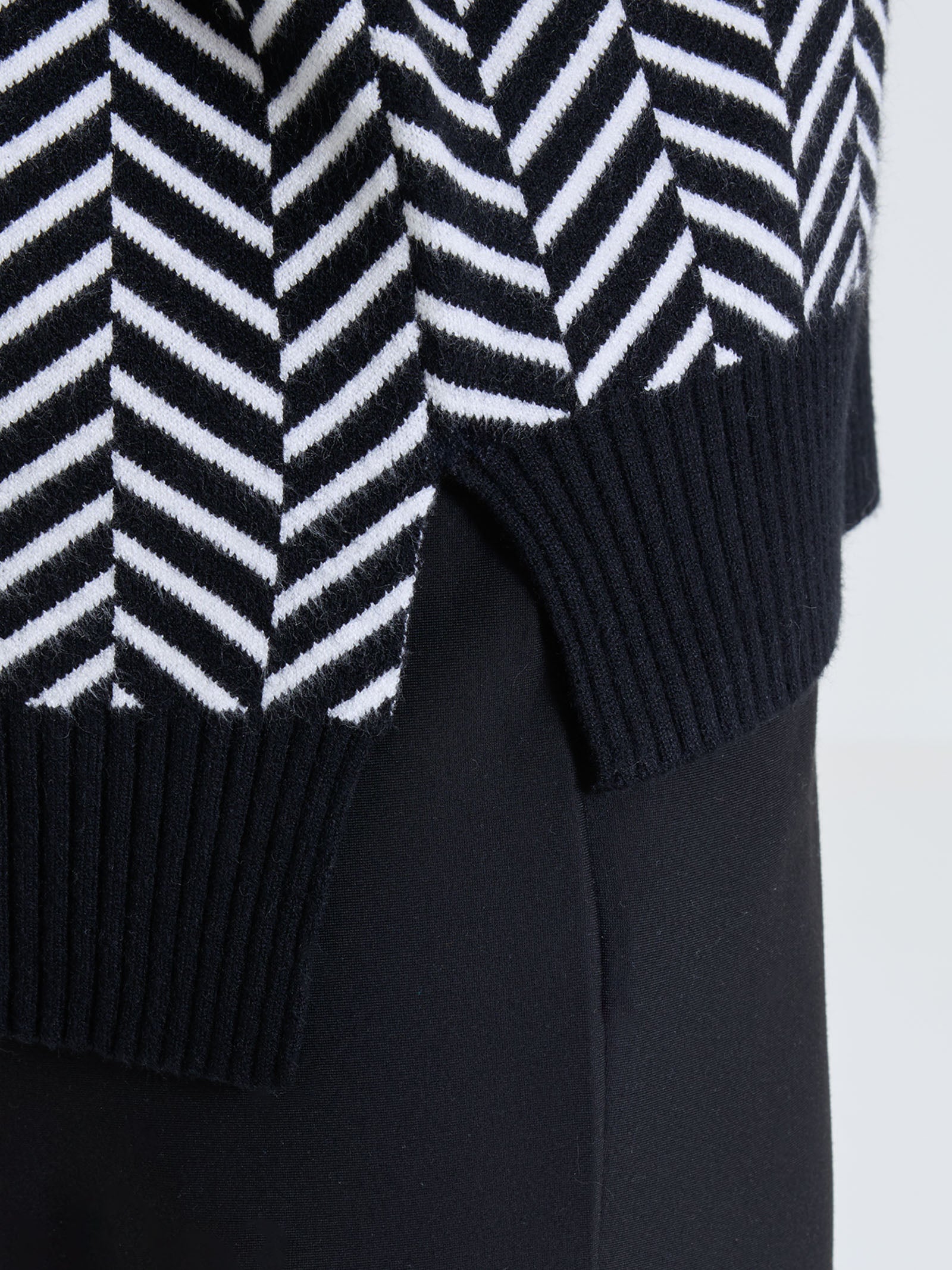 Ragno Super Soft gilet fantasia spigata nero misto viscosa