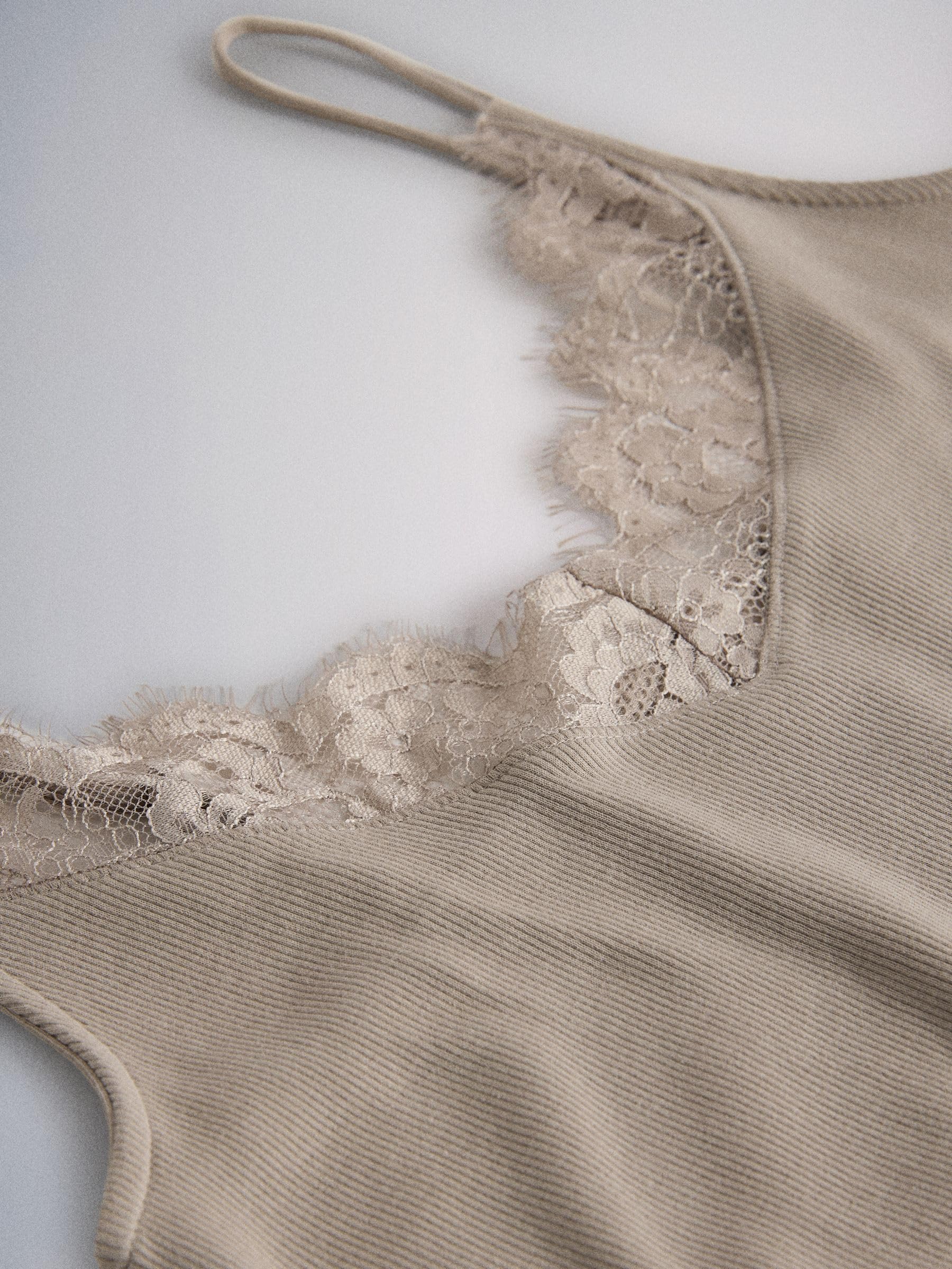 Geo Next The Set Canotta a coste donna 4 pezzi bordo pizzo