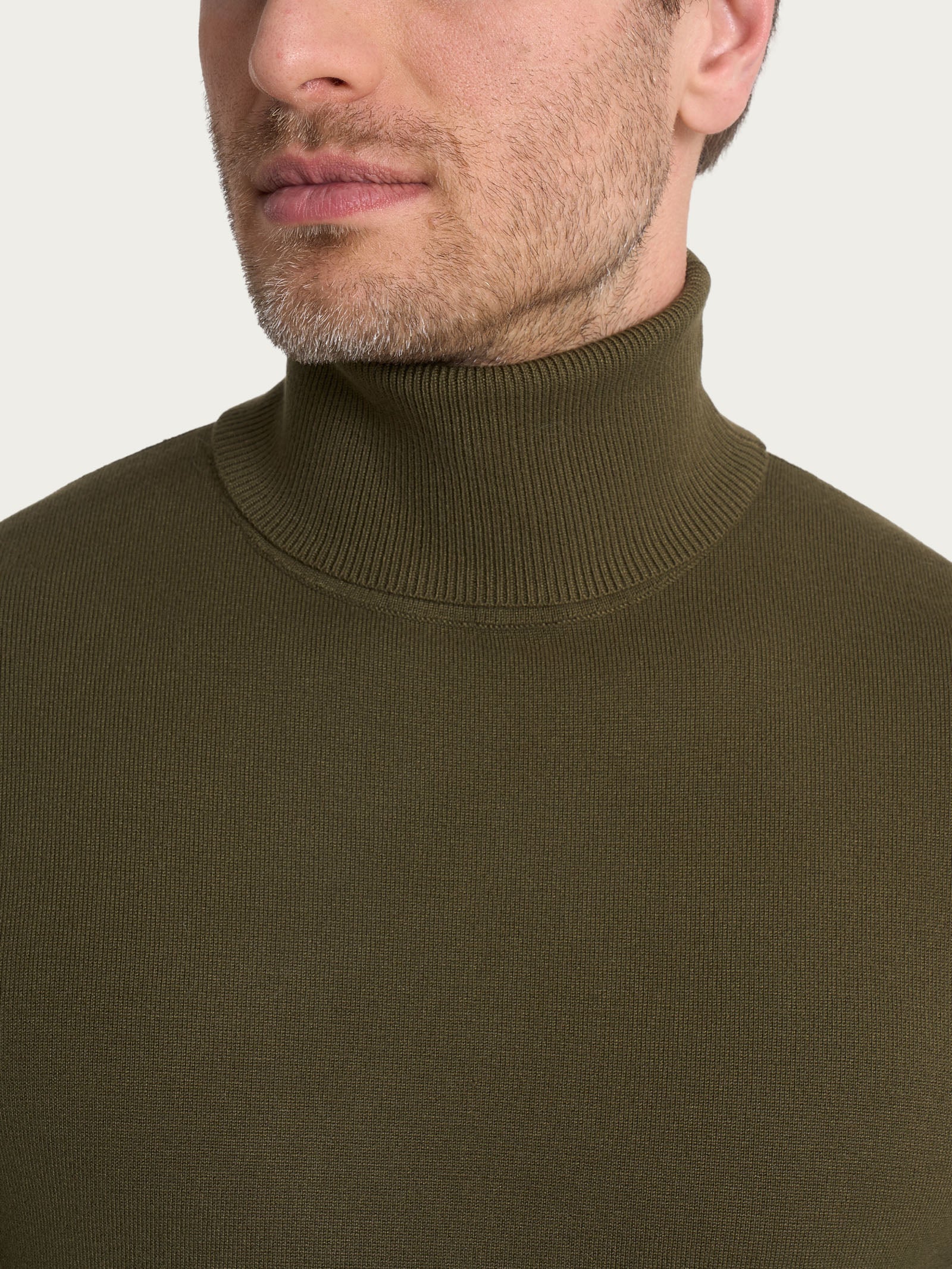 Ragno Four Seasons Dolcevita maglia uomo verde oliva misto viscosa