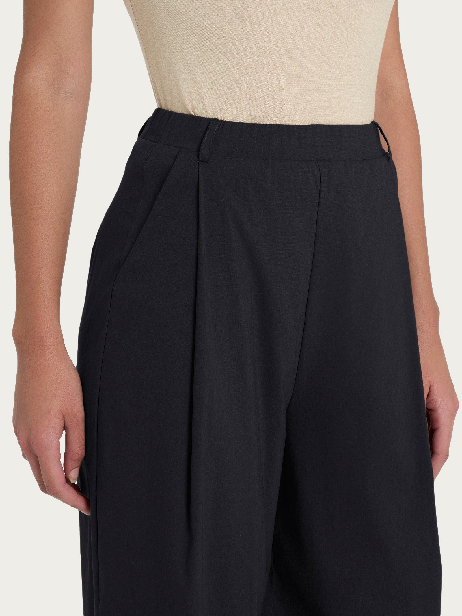 Ragno Super Fresh Pantalone Carrot nero tapered
