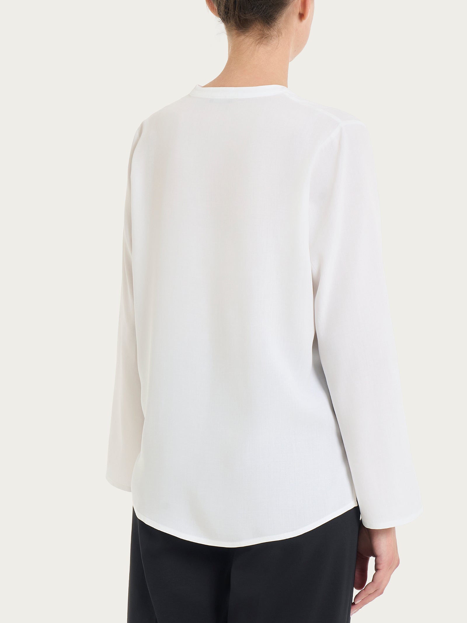 Ragno EcoSeta blusa collo coreana Bianco manica lunga viscosa