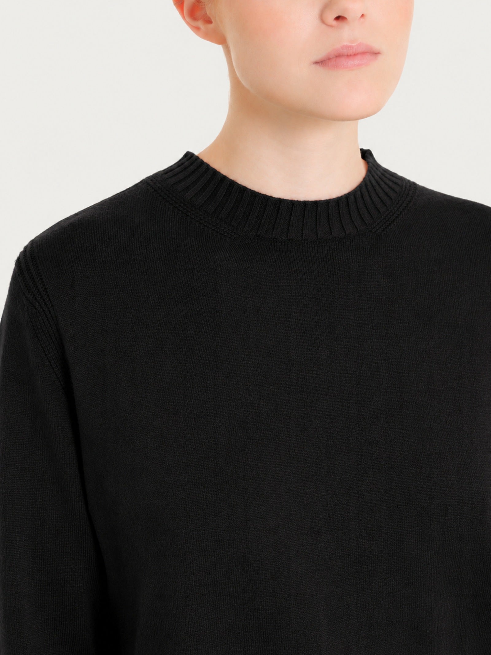 Ragno Soft Wool Maglia Girocollo Manica Lunga Nera viscosa e lana