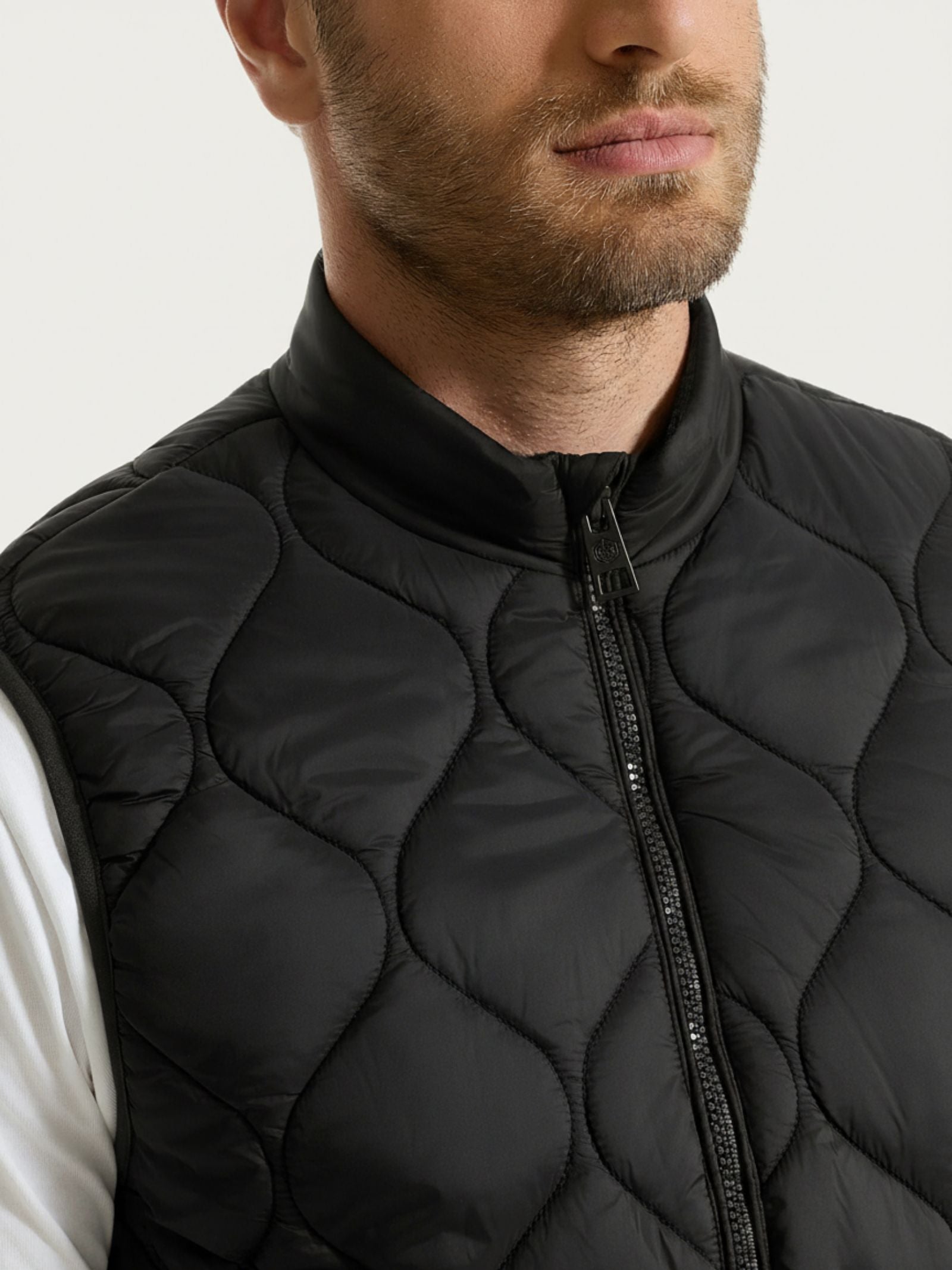 Ragno Onion Quilt piumino smanicato nero leggero