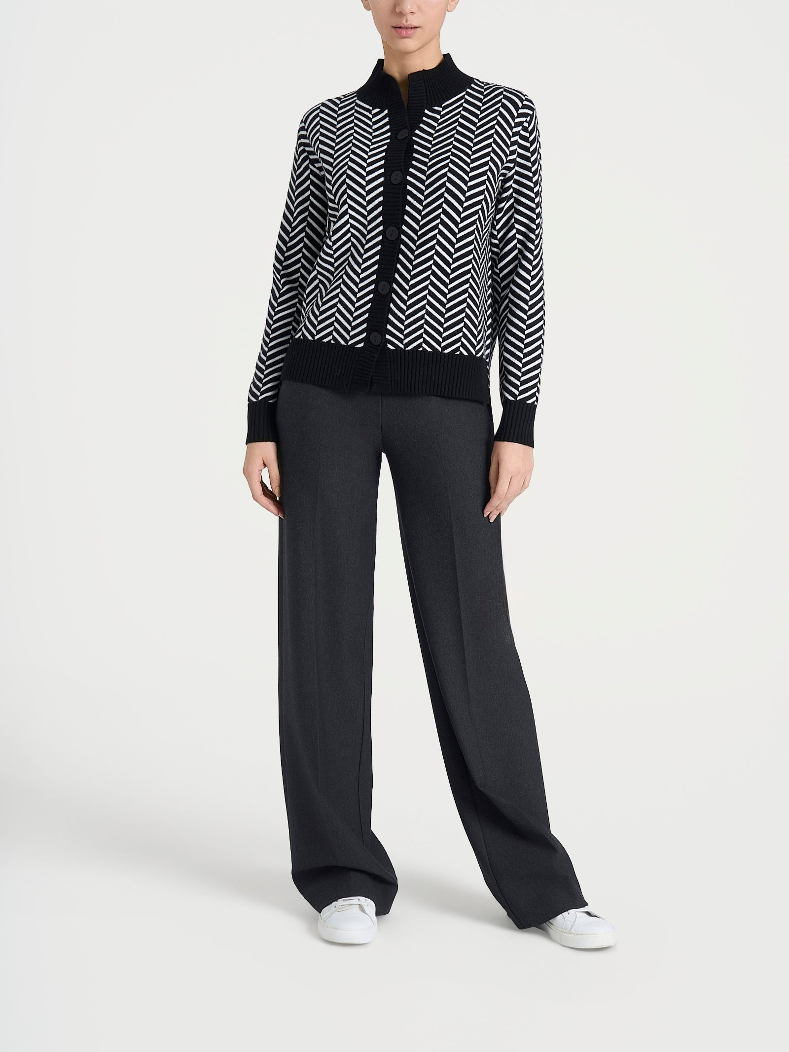 Ragno Super Soft Cardigan Corto Spigato Fant.Nero con Bottoni