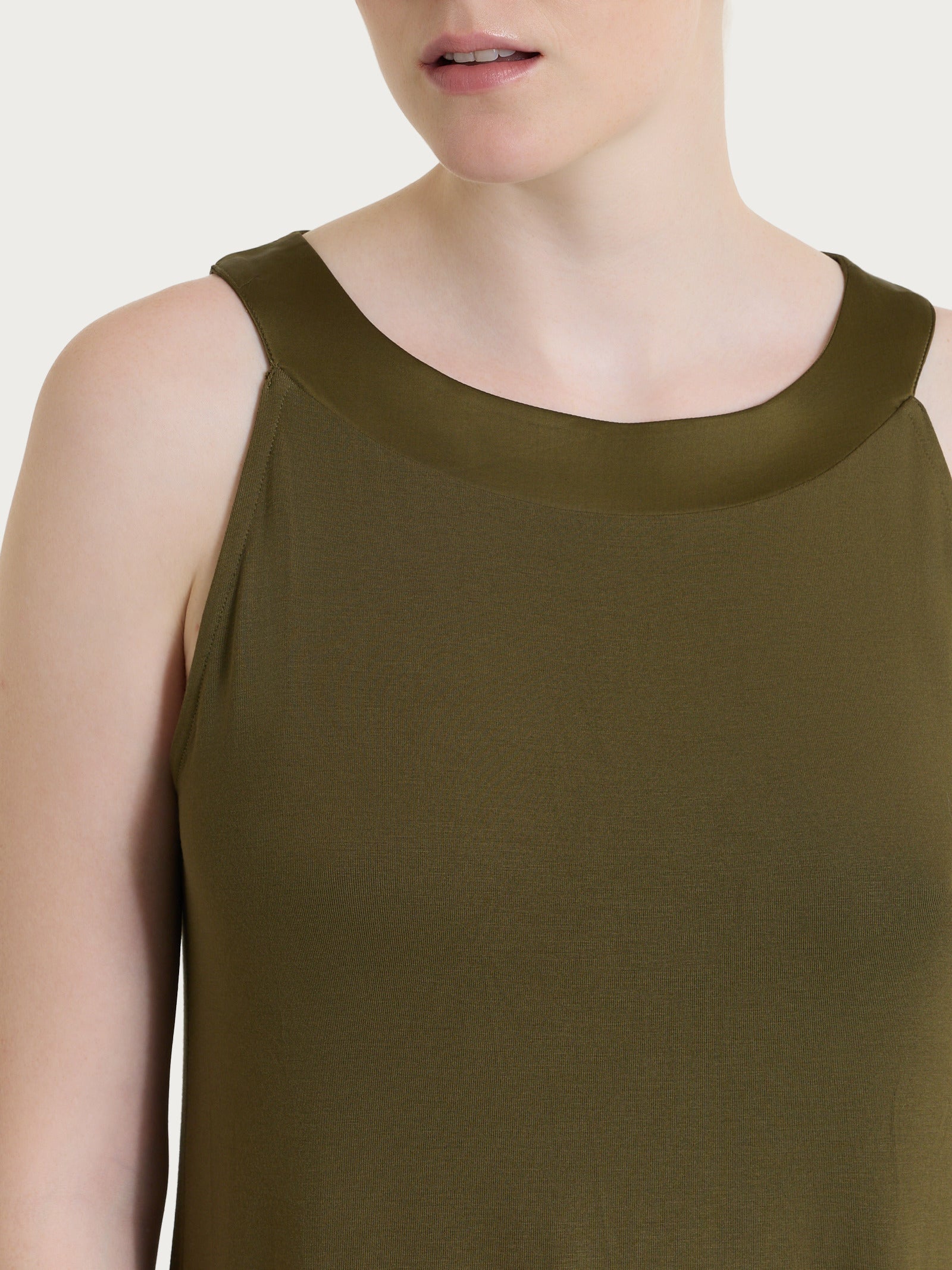 Ragno Viscosa Summer Abito Smanicato Dark Olive Fresco