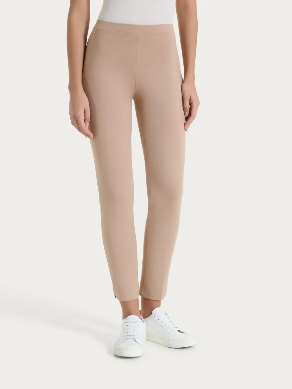Ragno Compact Light pantalone capri warm taupe con spacchi